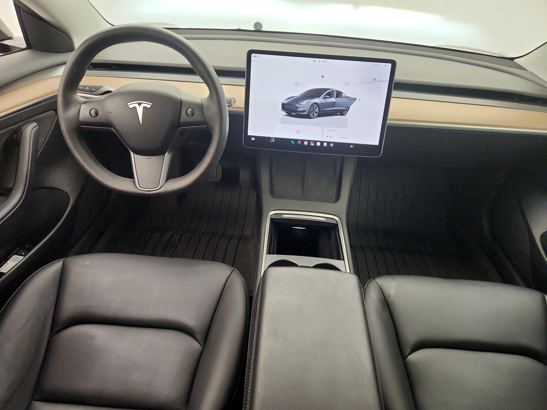 Thumbnail: 2023 Tesla Model 3 - 9