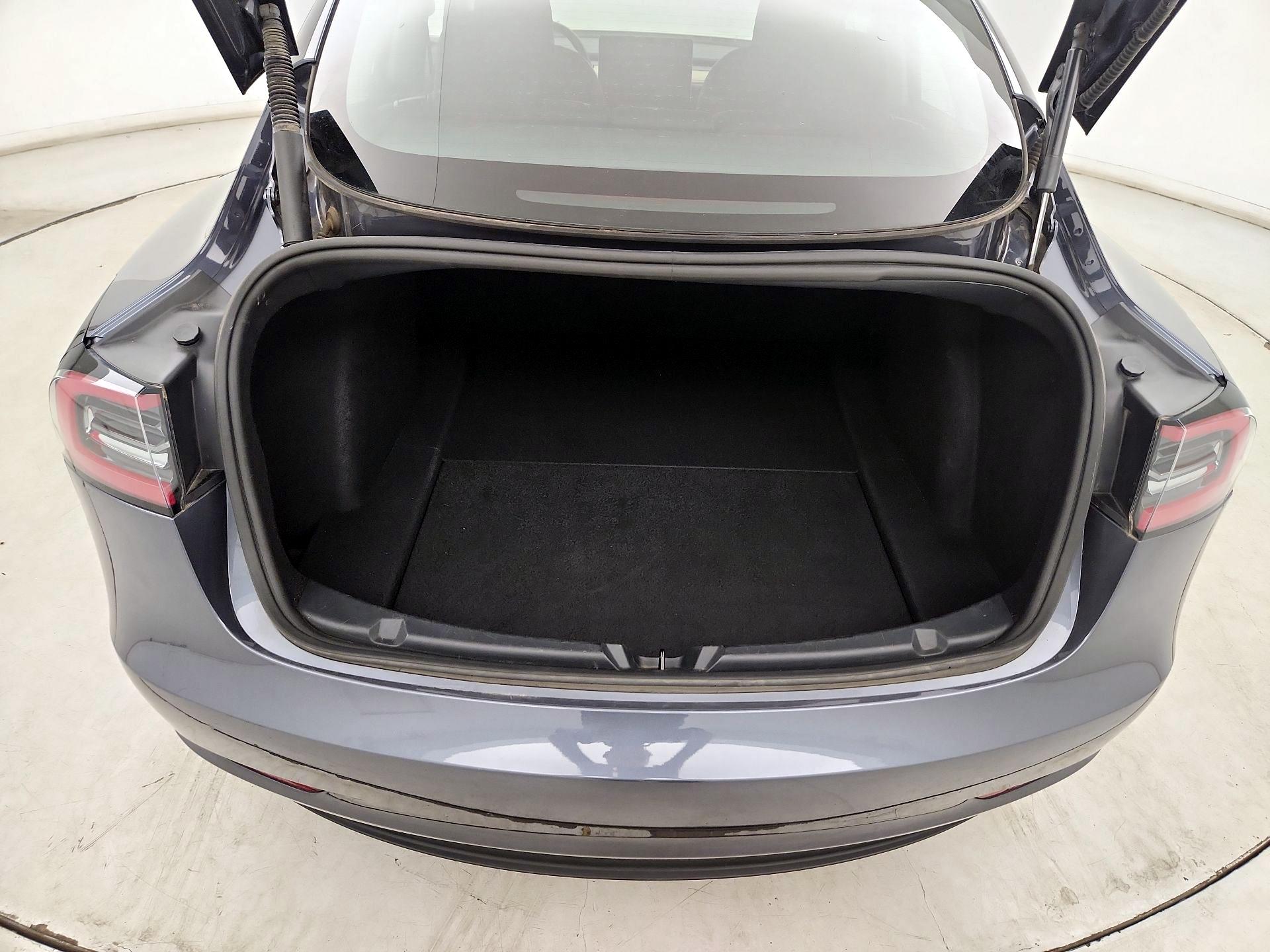 Thumbnail: 2023 Tesla Model 3 - 20