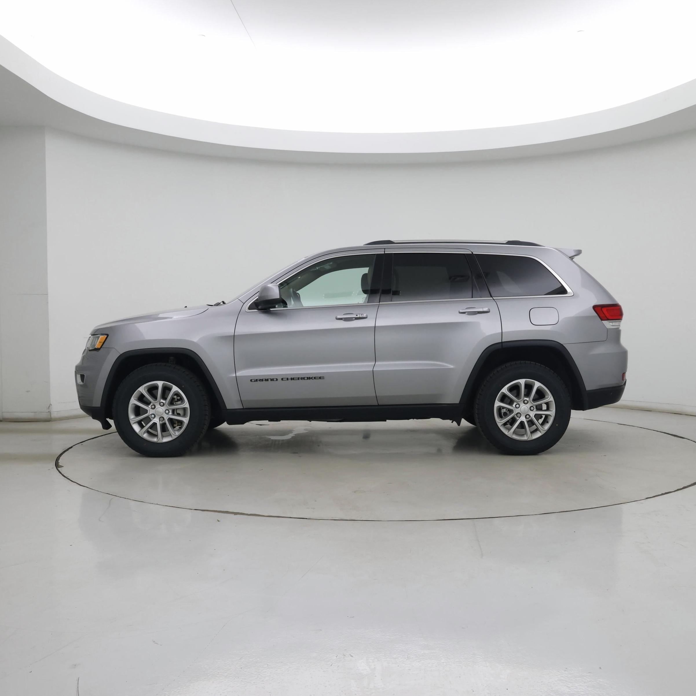 Thumbnail: 2021 Jeep Grand Cherokee - 3