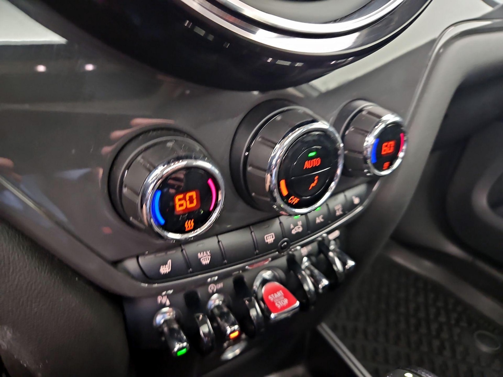 2018 MINI Countryman Base - Photo 18