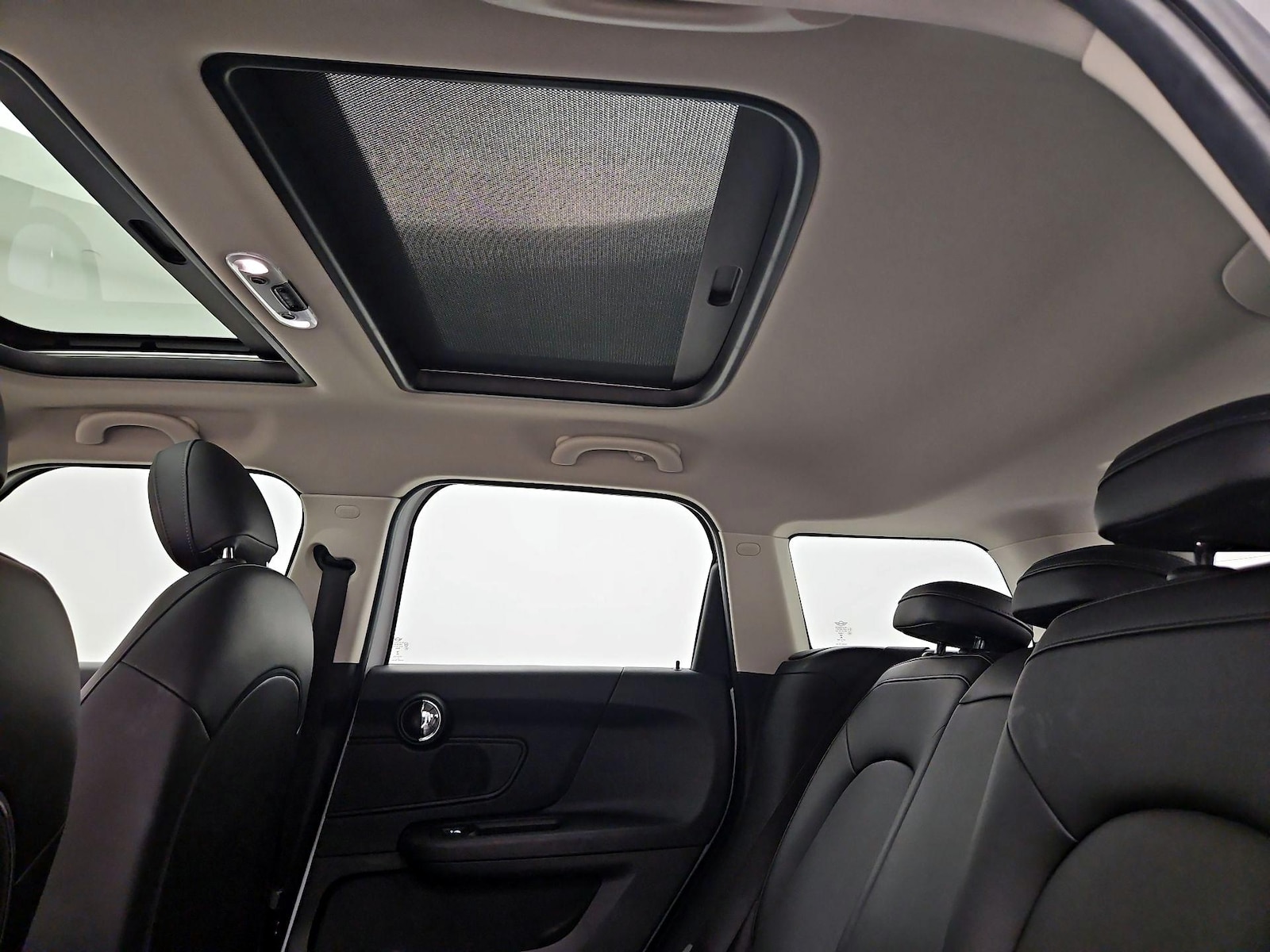 2018 MINI Countryman Base - Photo 25