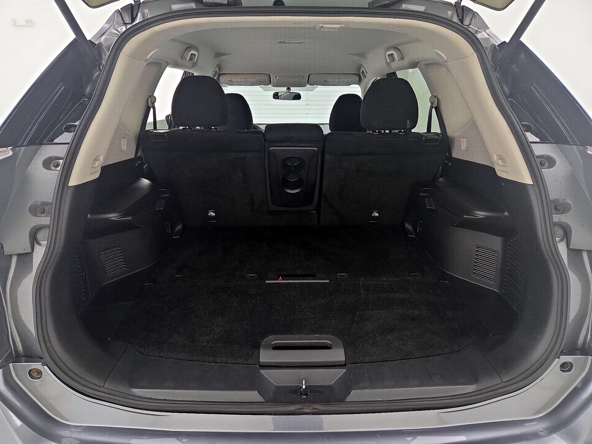 Thumbnail: 2014 Nissan Rogue - 20