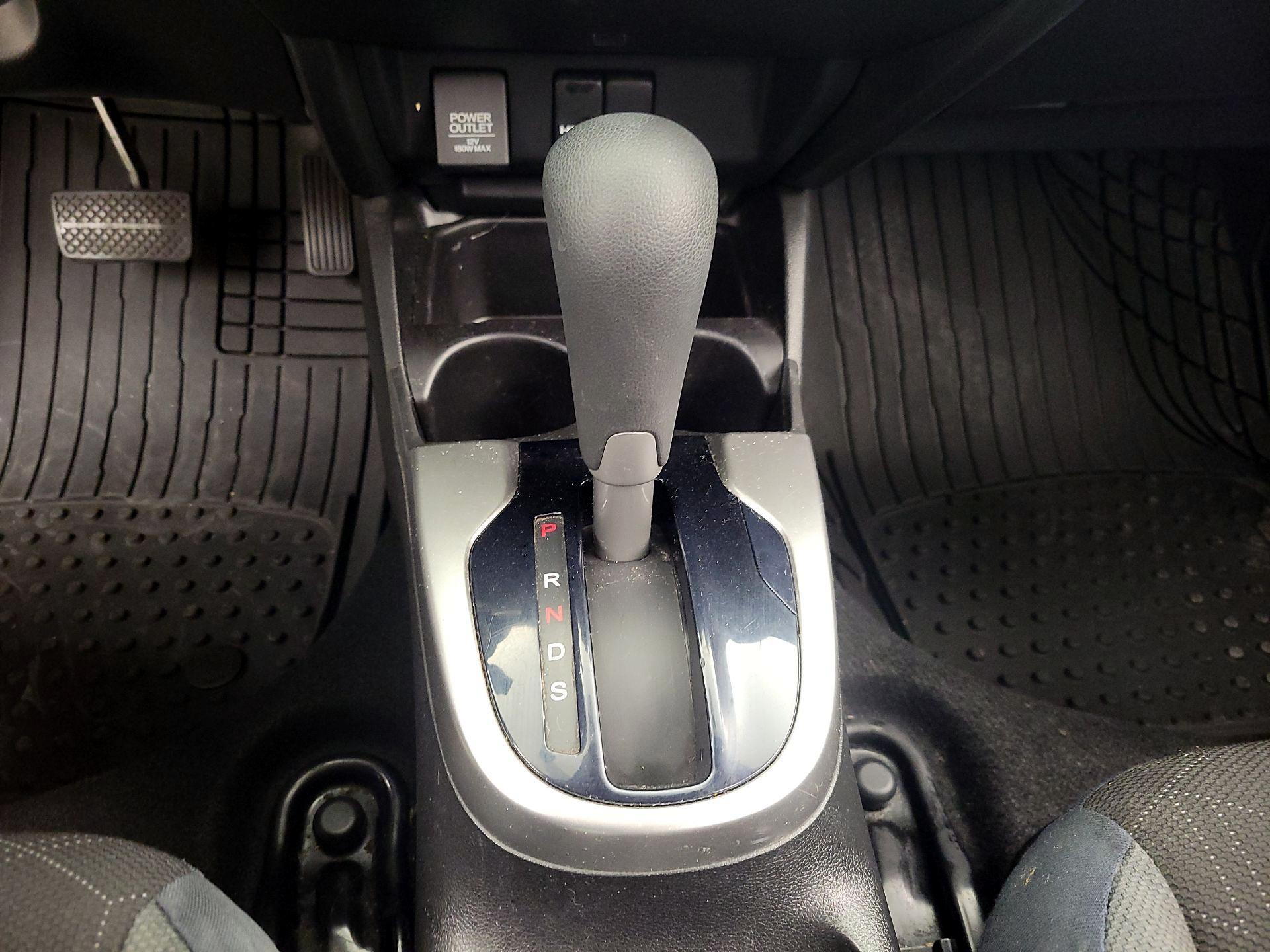 Thumbnail: 2016 Honda Fit - 17