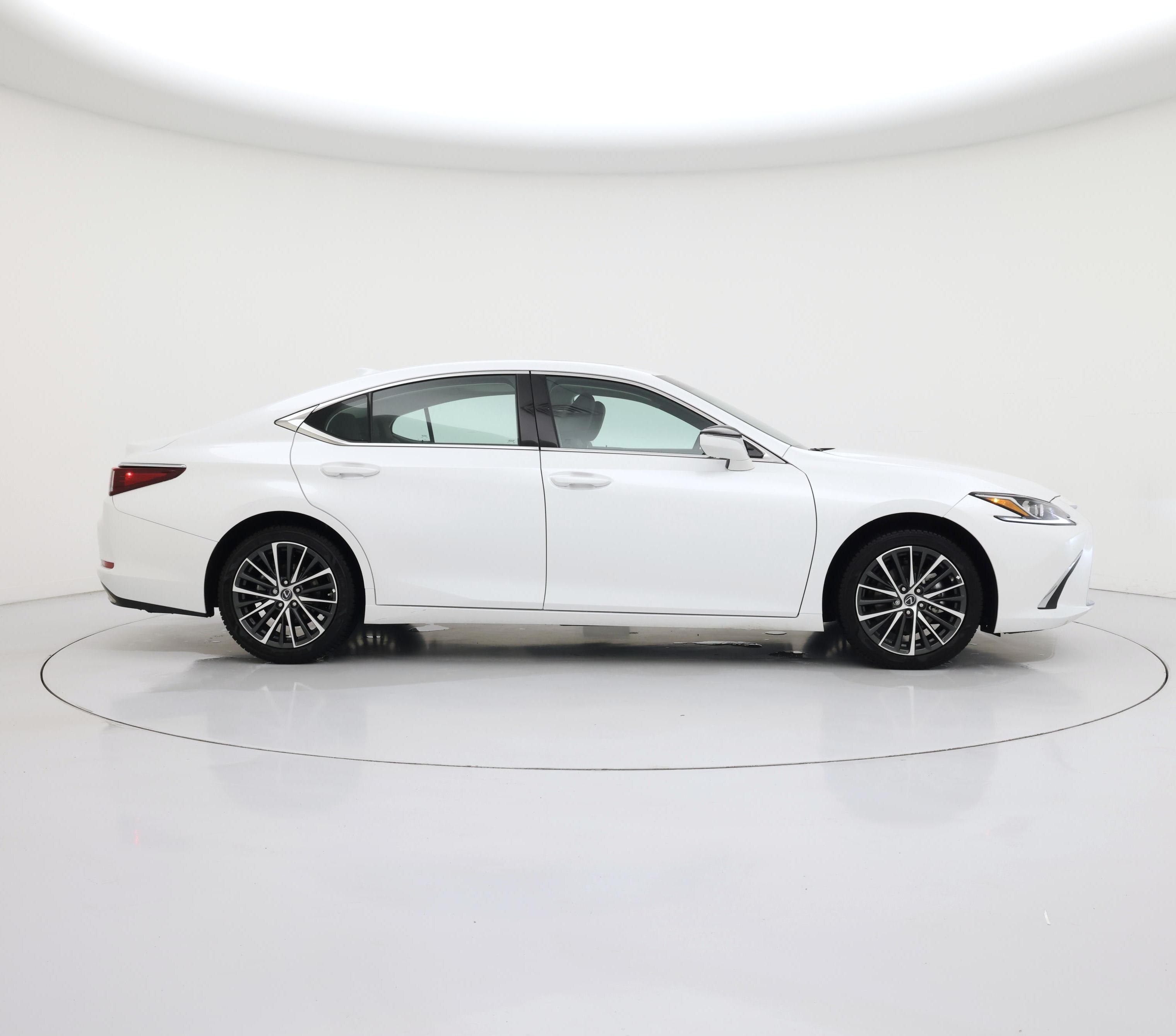 Thumbnail: 2025 Lexus ES - 7