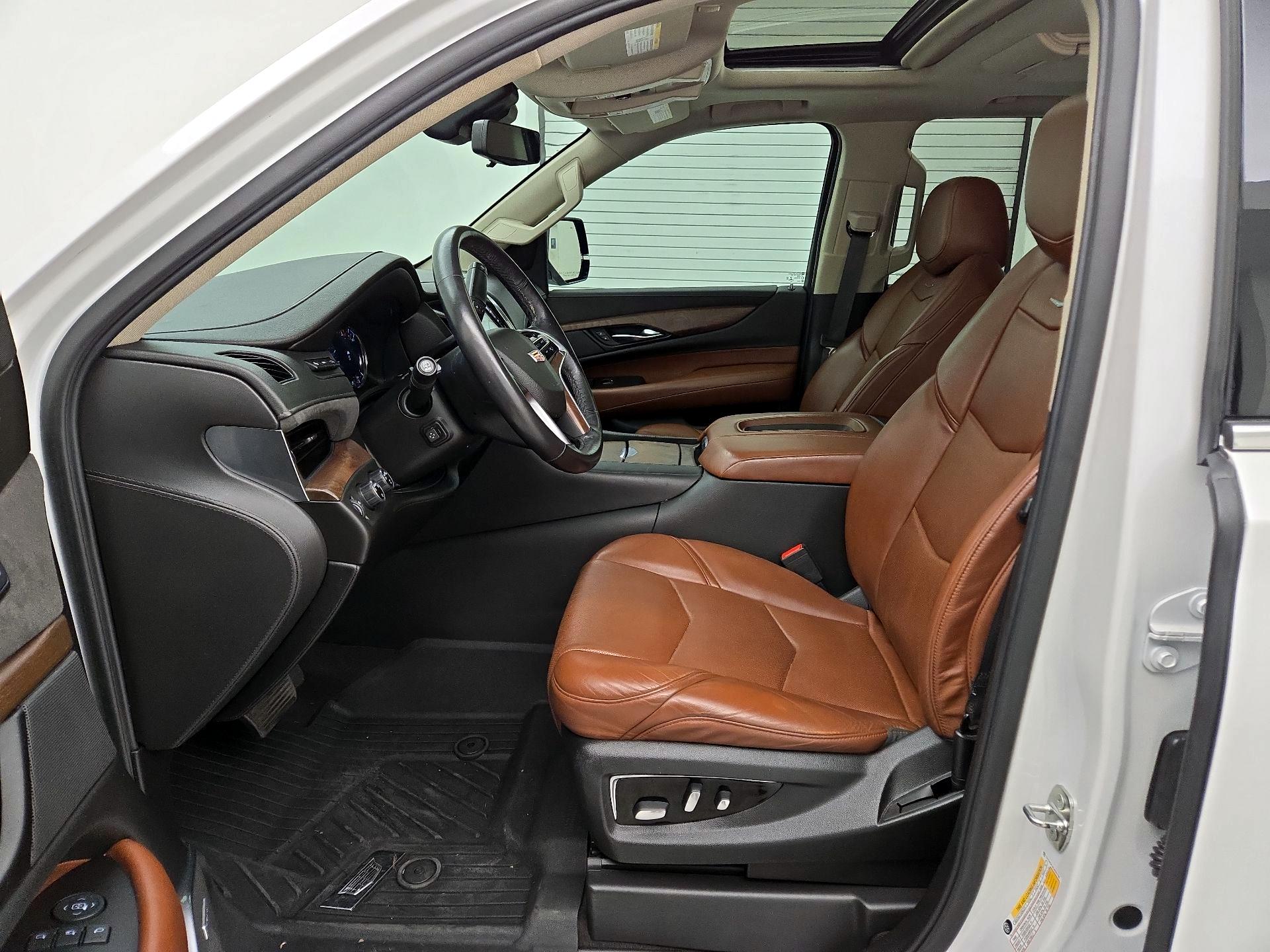 Thumbnail: 2020 Cadillac Escalade - 11