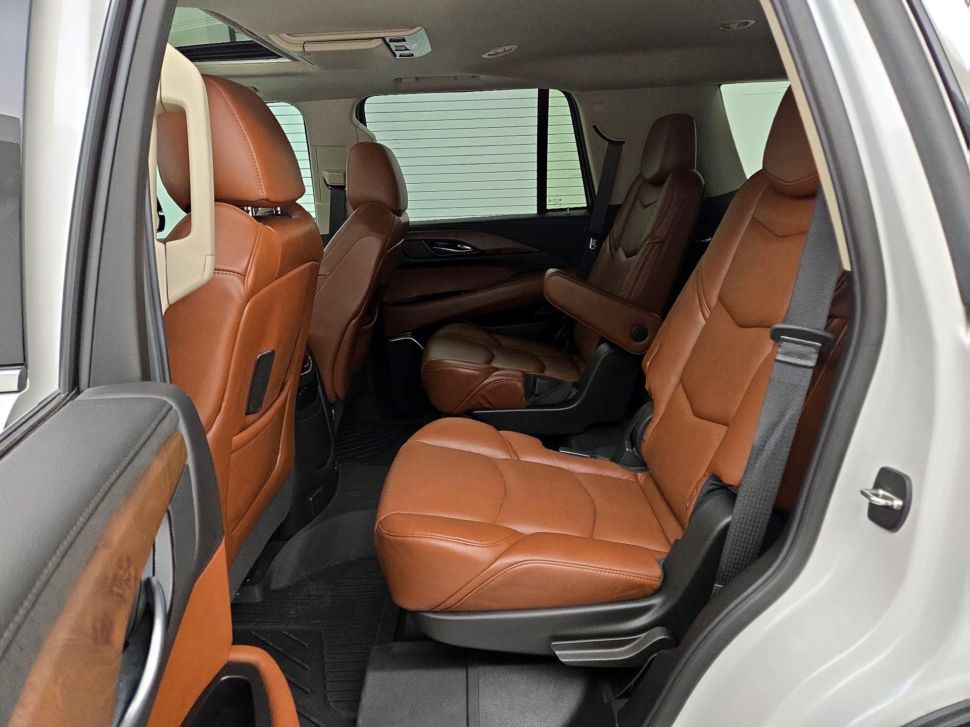 Thumbnail: 2020 Cadillac Escalade - 19