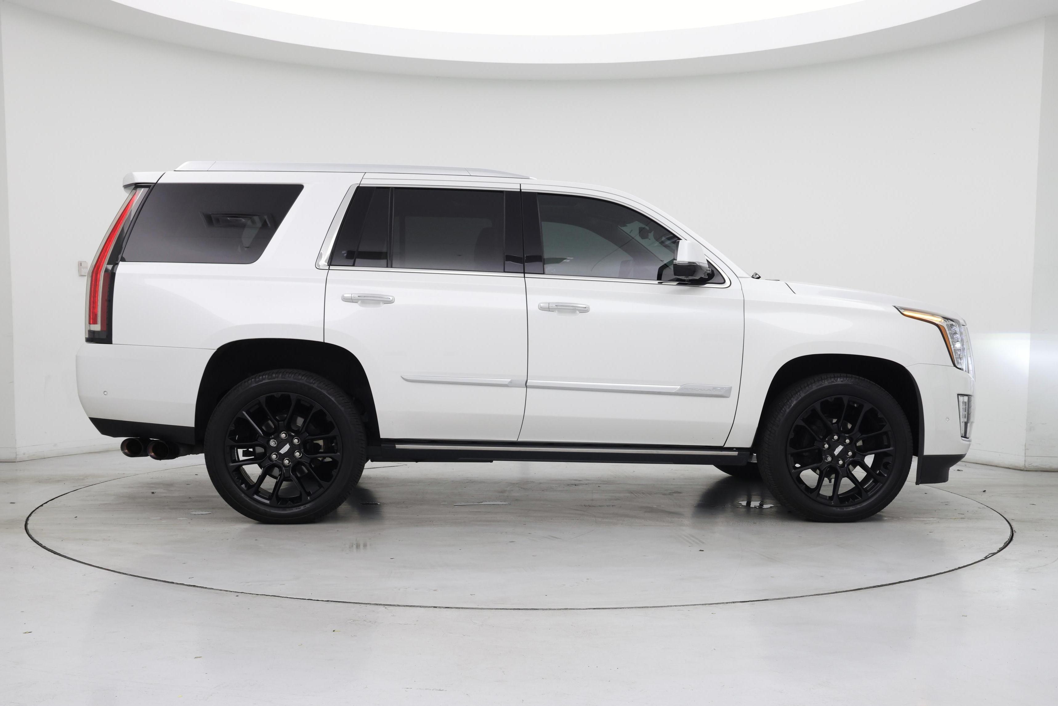 Thumbnail: 2020 Cadillac Escalade - 7