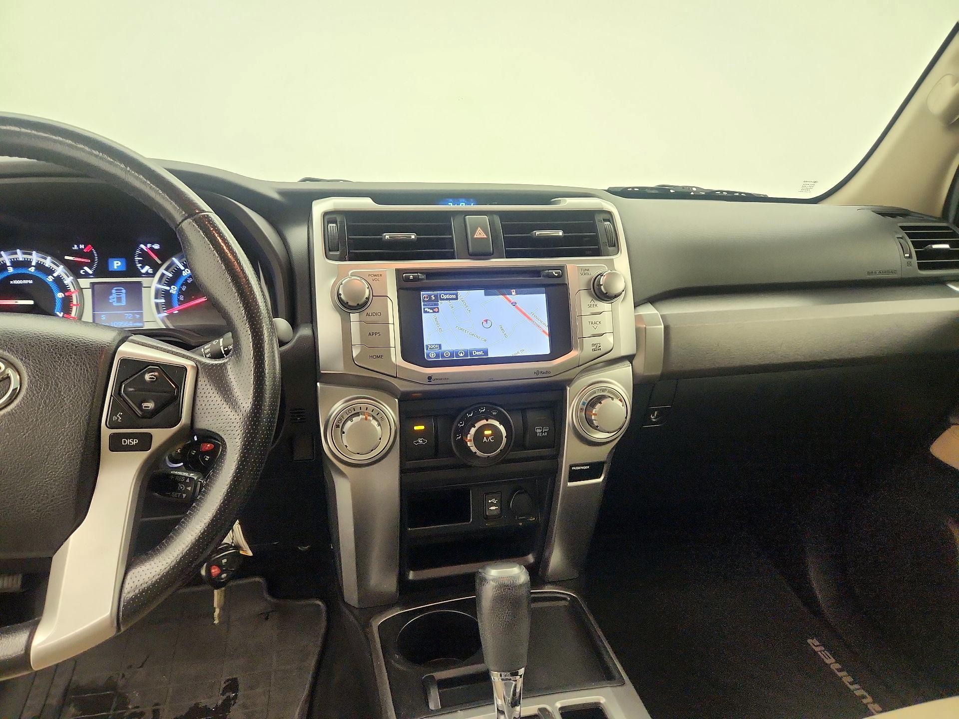 Thumbnail: 2014 Toyota 4Runner - 9
