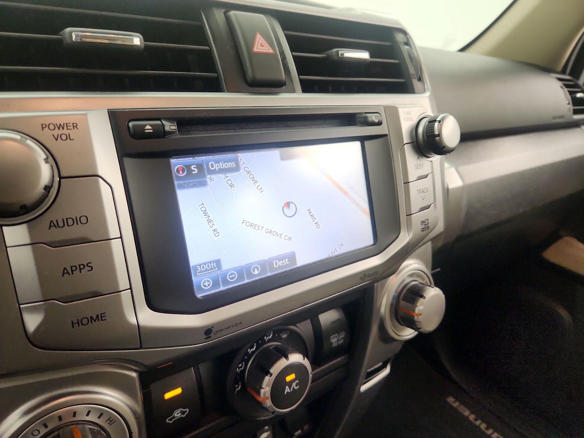 Thumbnail: 2014 Toyota 4Runner - 14