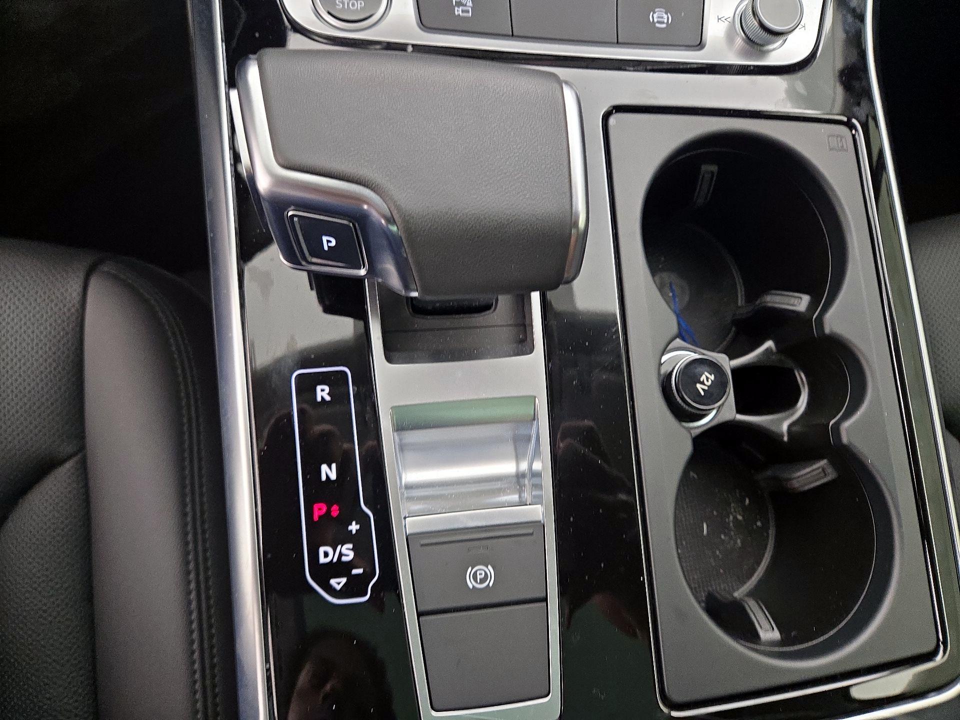 Thumbnail: 2023 Audi Q7 - 18