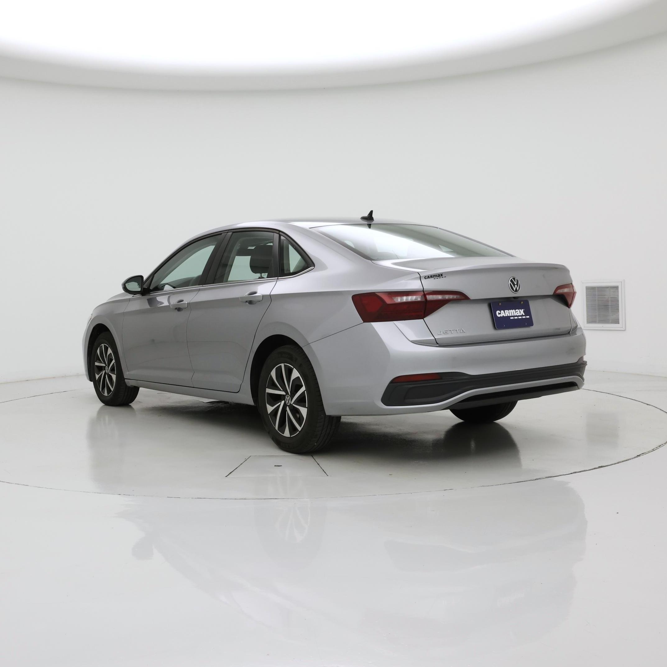 Thumbnail: 2024 Volkswagen Jetta - 2