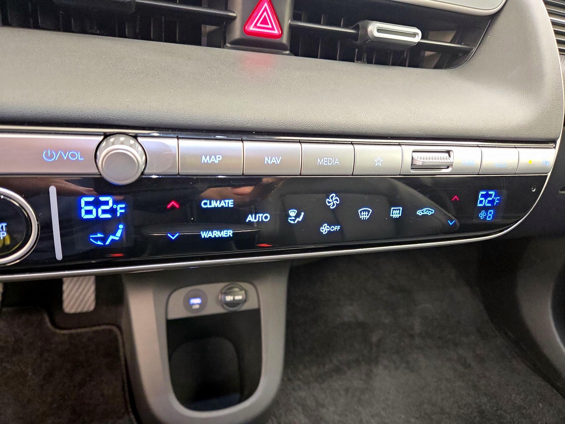 Thumbnail: 2023 Hyundai Ioniq 5 - 17