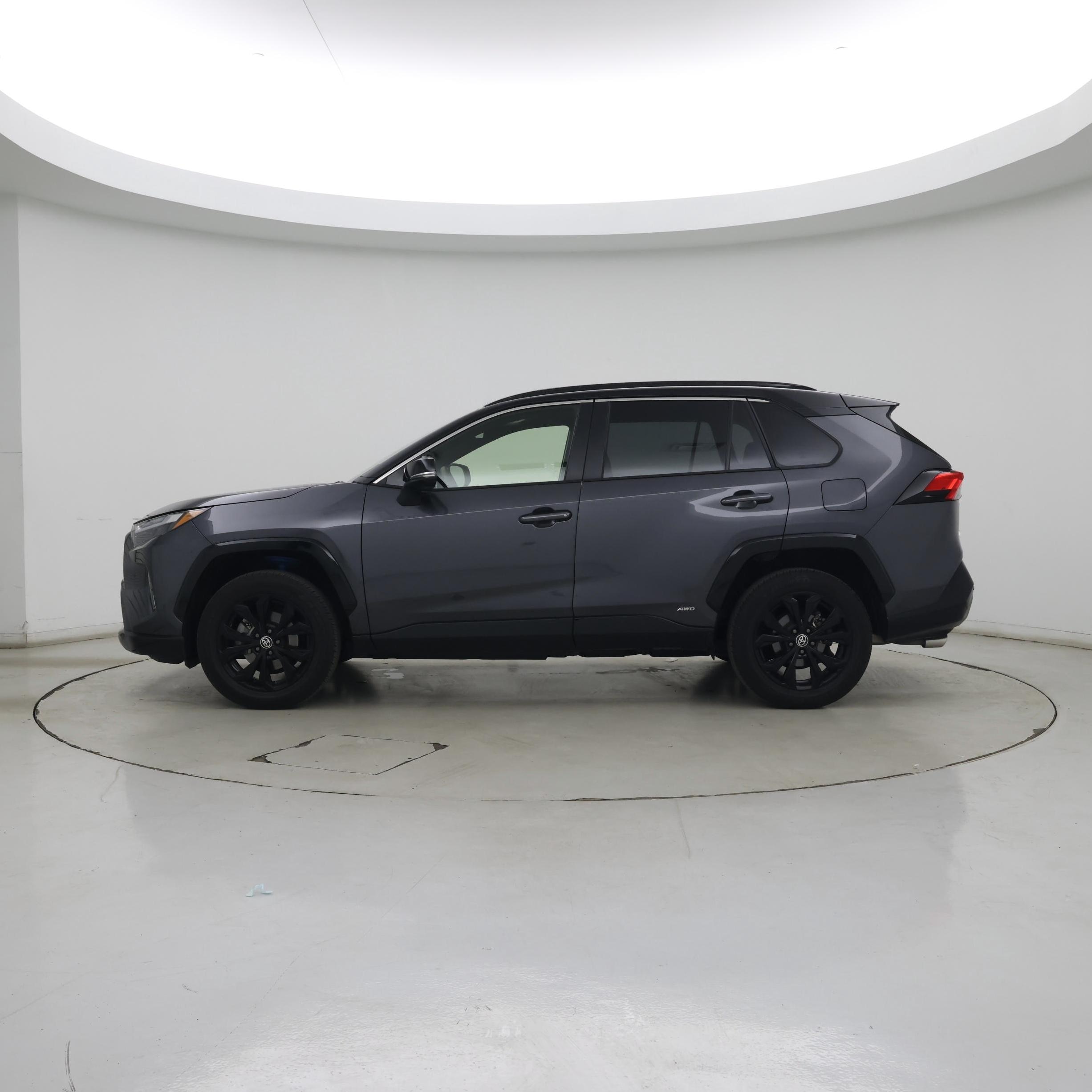 Thumbnail: 2025 Toyota RAV4 - 3