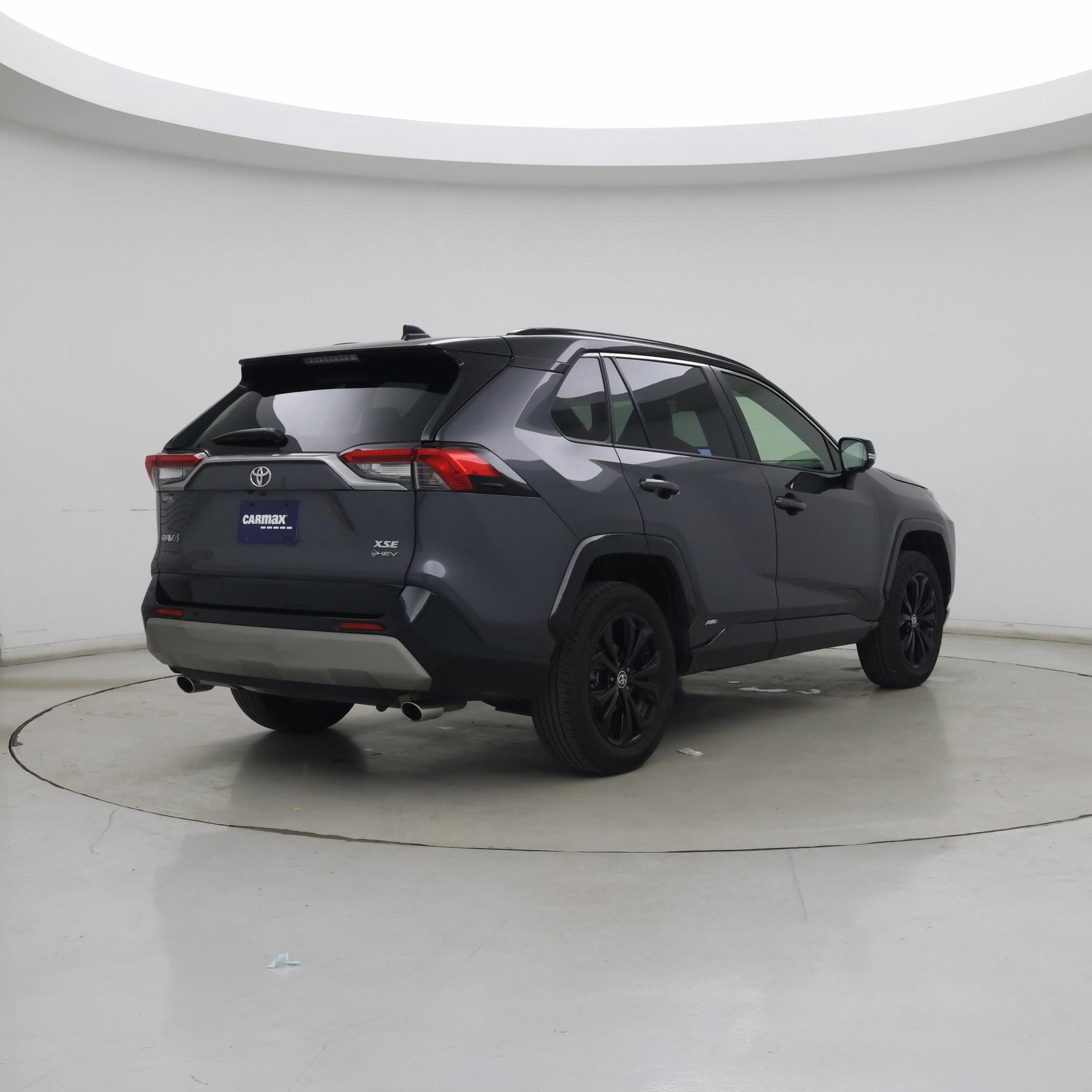 Thumbnail: 2025 Toyota RAV4 - 8