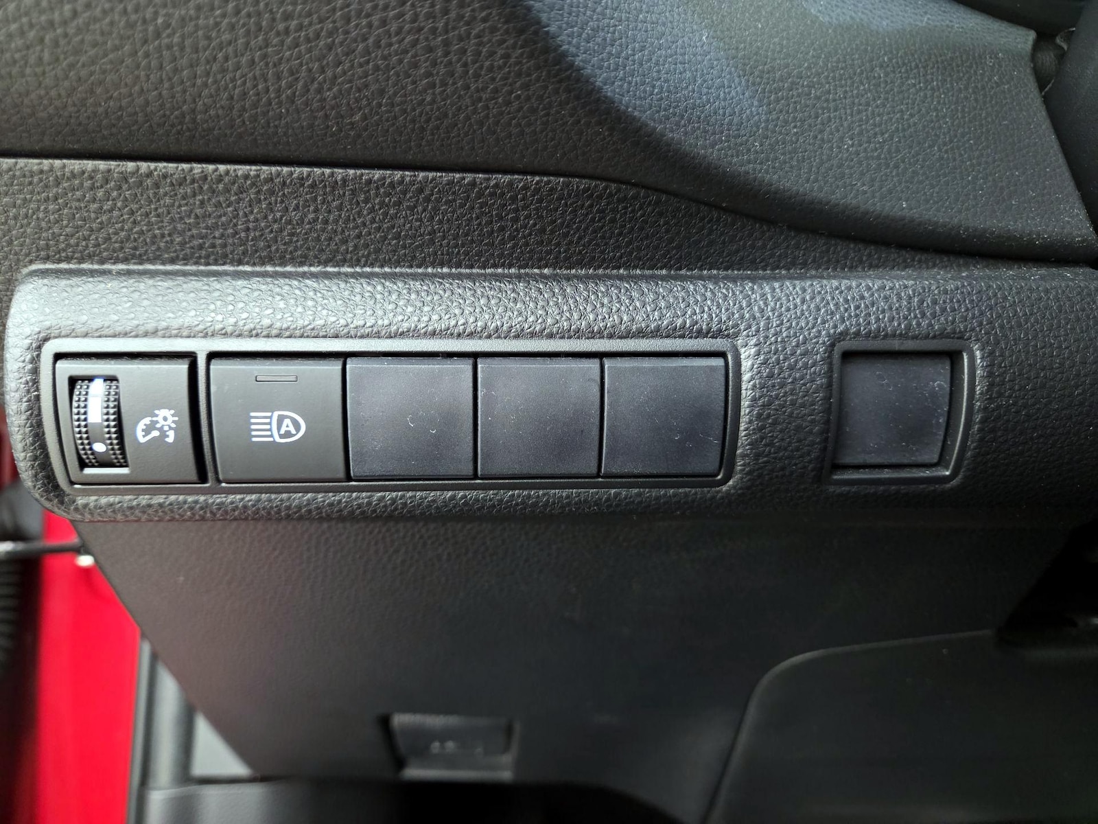 2021 Toyota Corolla LE - Photo 14