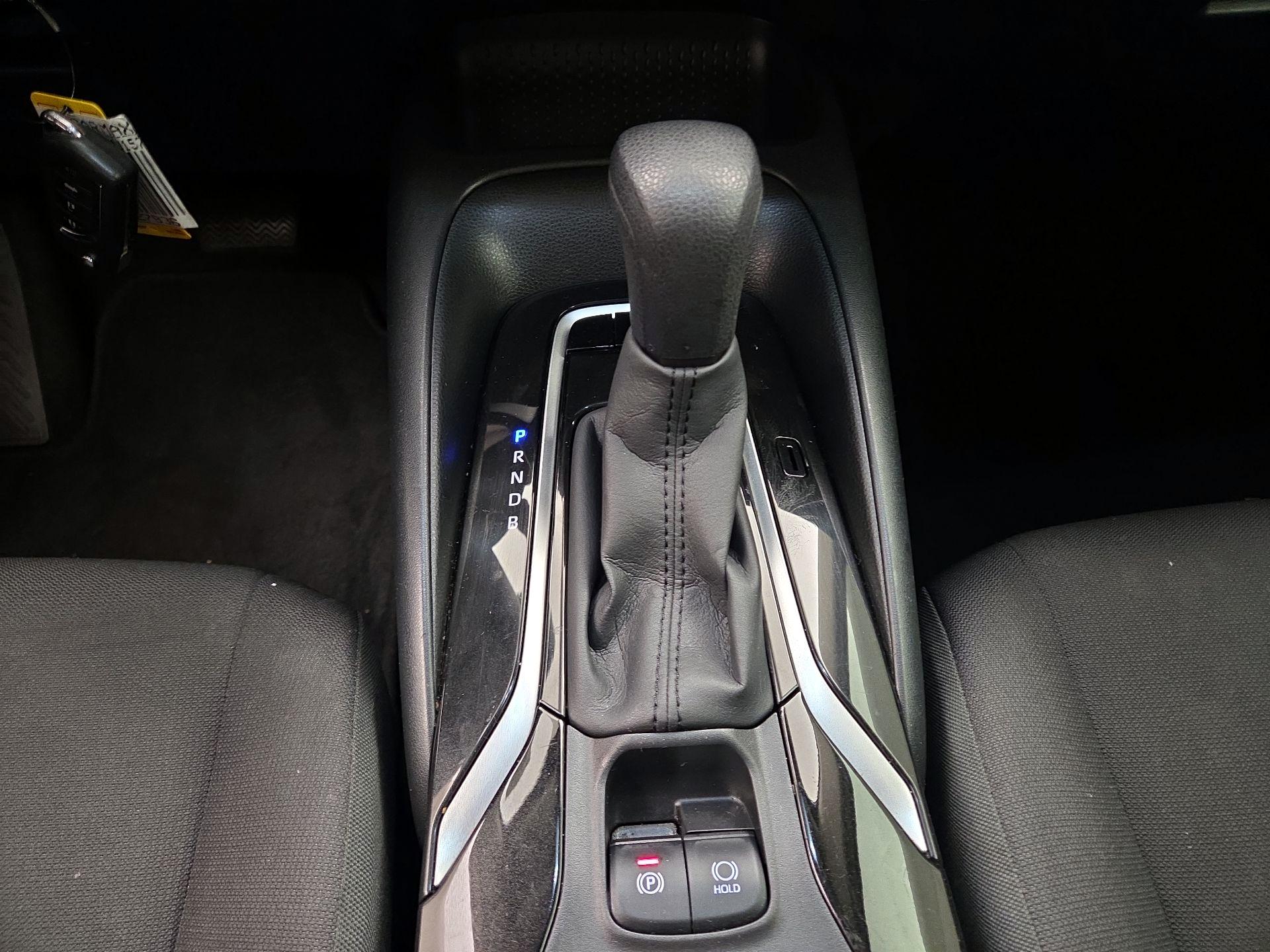 Thumbnail: 2021 Toyota Corolla - 17