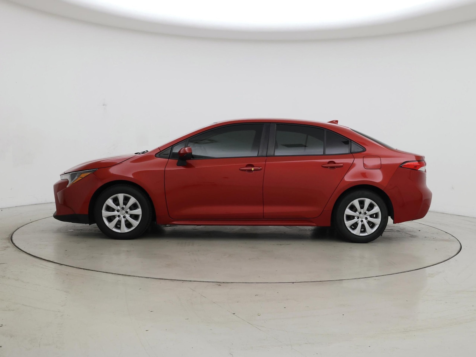 2021 Toyota Corolla LE - Photo 4