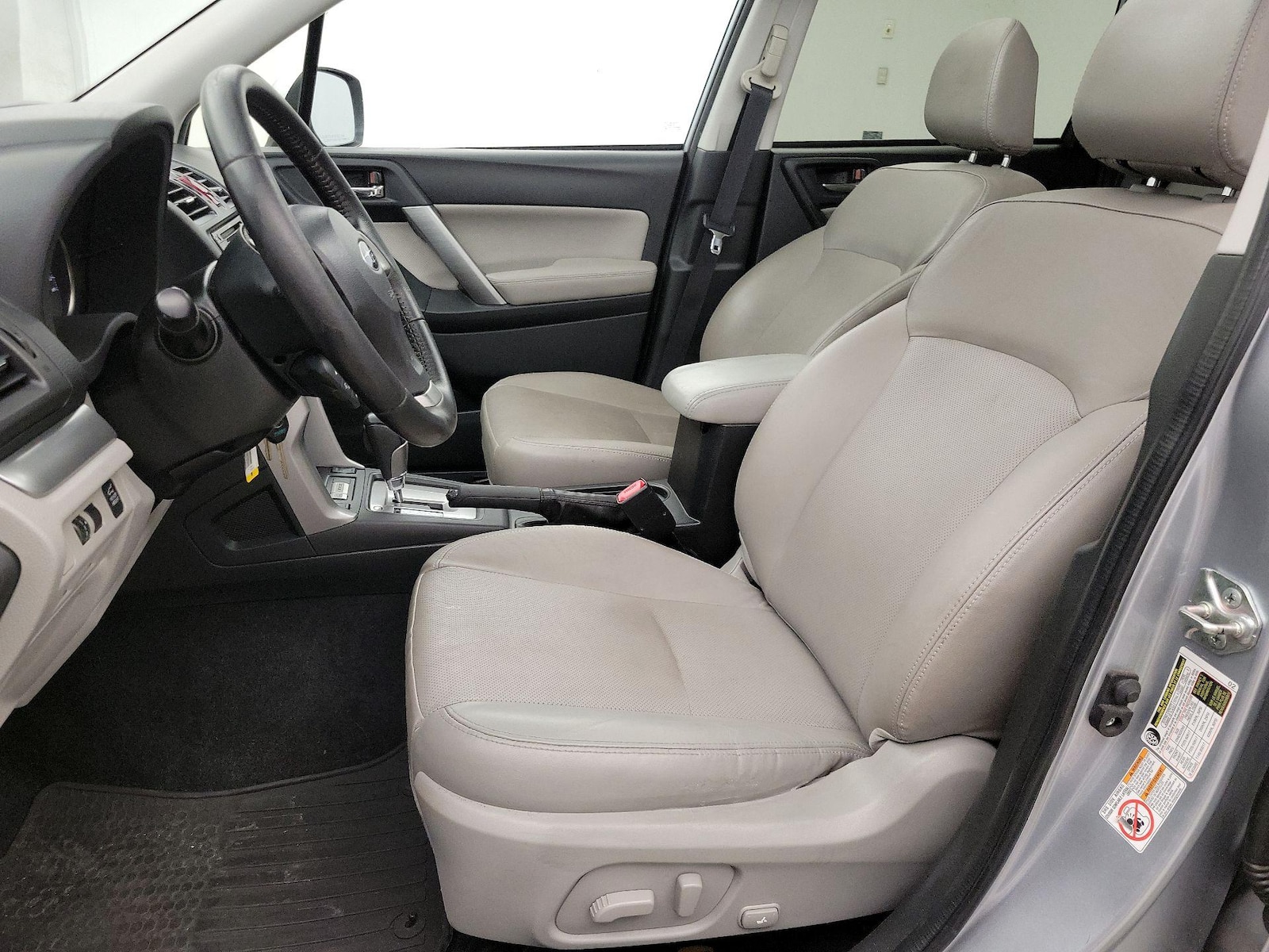 2014 Subaru Forester i Limited - Photo 12