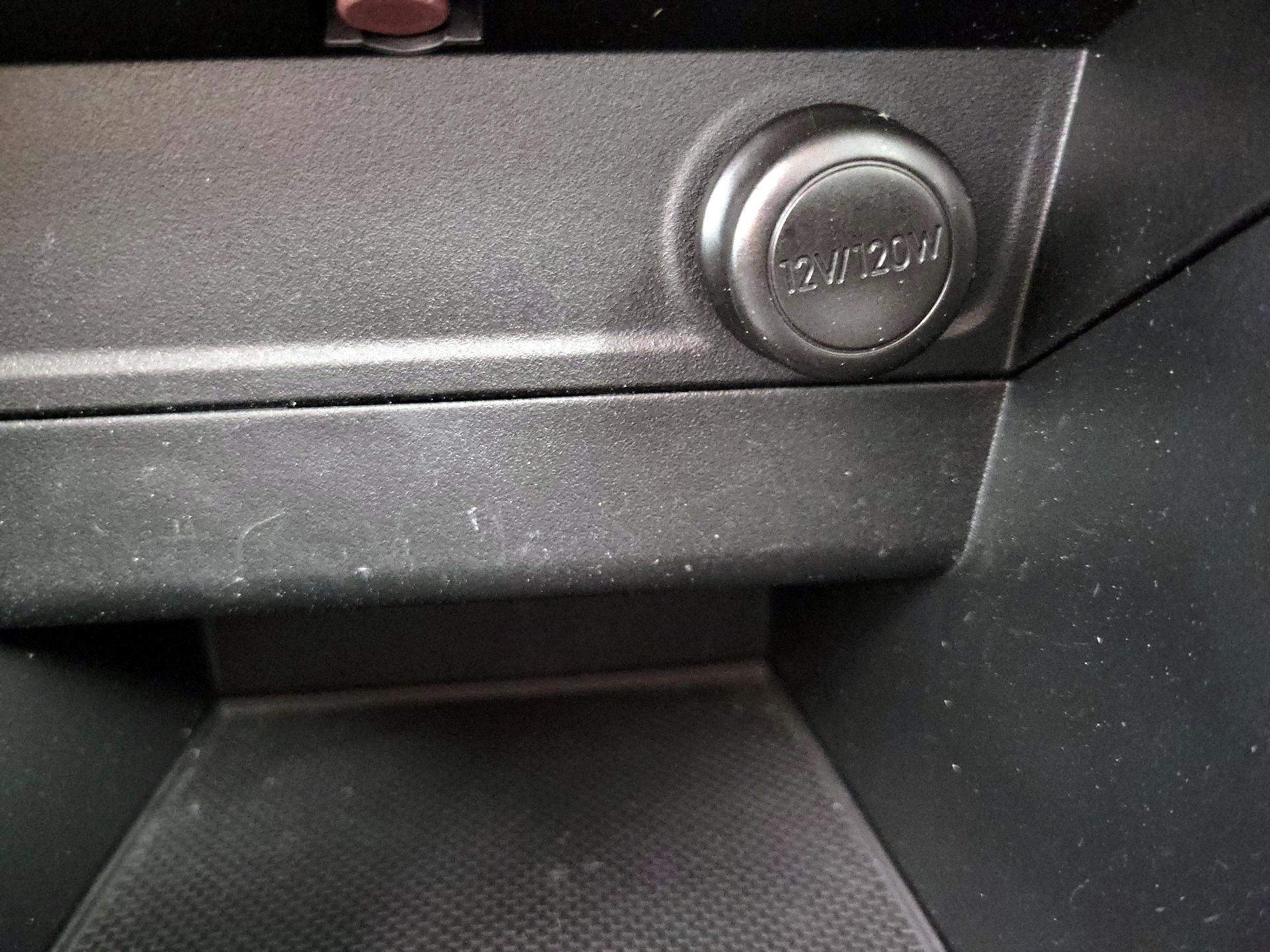 Thumbnail: 2014 Subaru Forester - 18