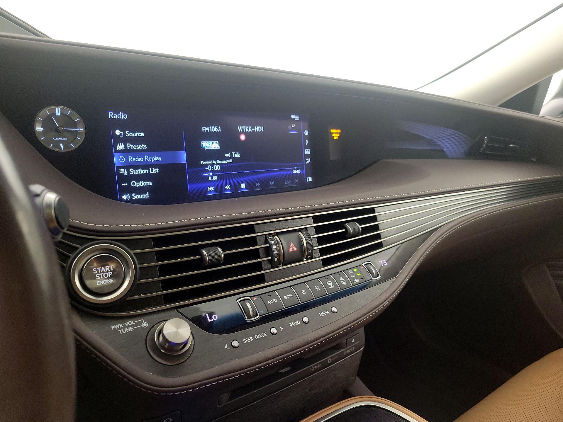 Thumbnail: 2019 Lexus LS - 16