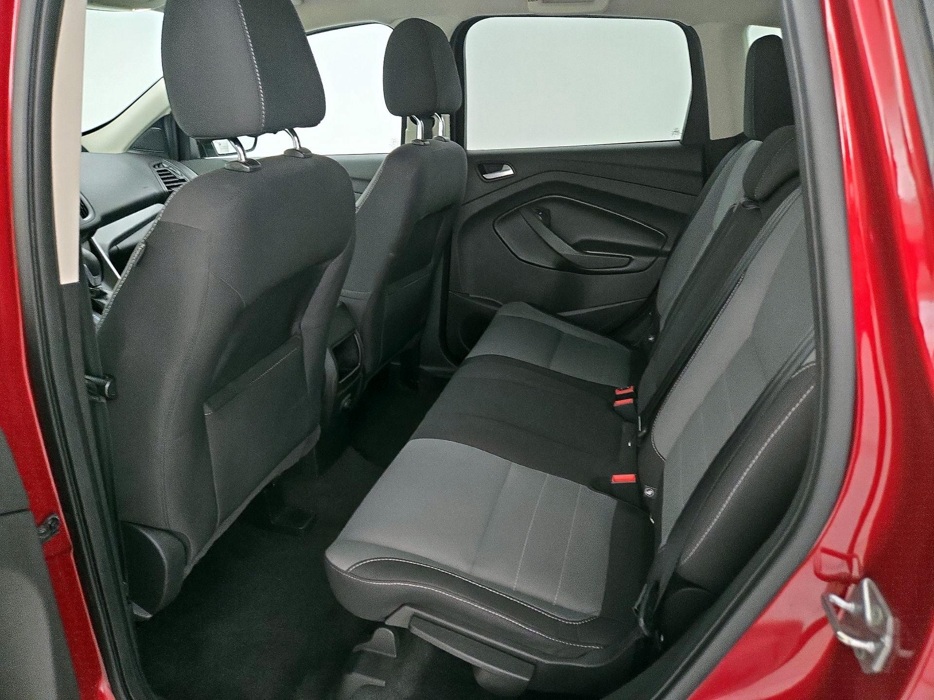 Thumbnail: 2016 Ford Escape - 19
