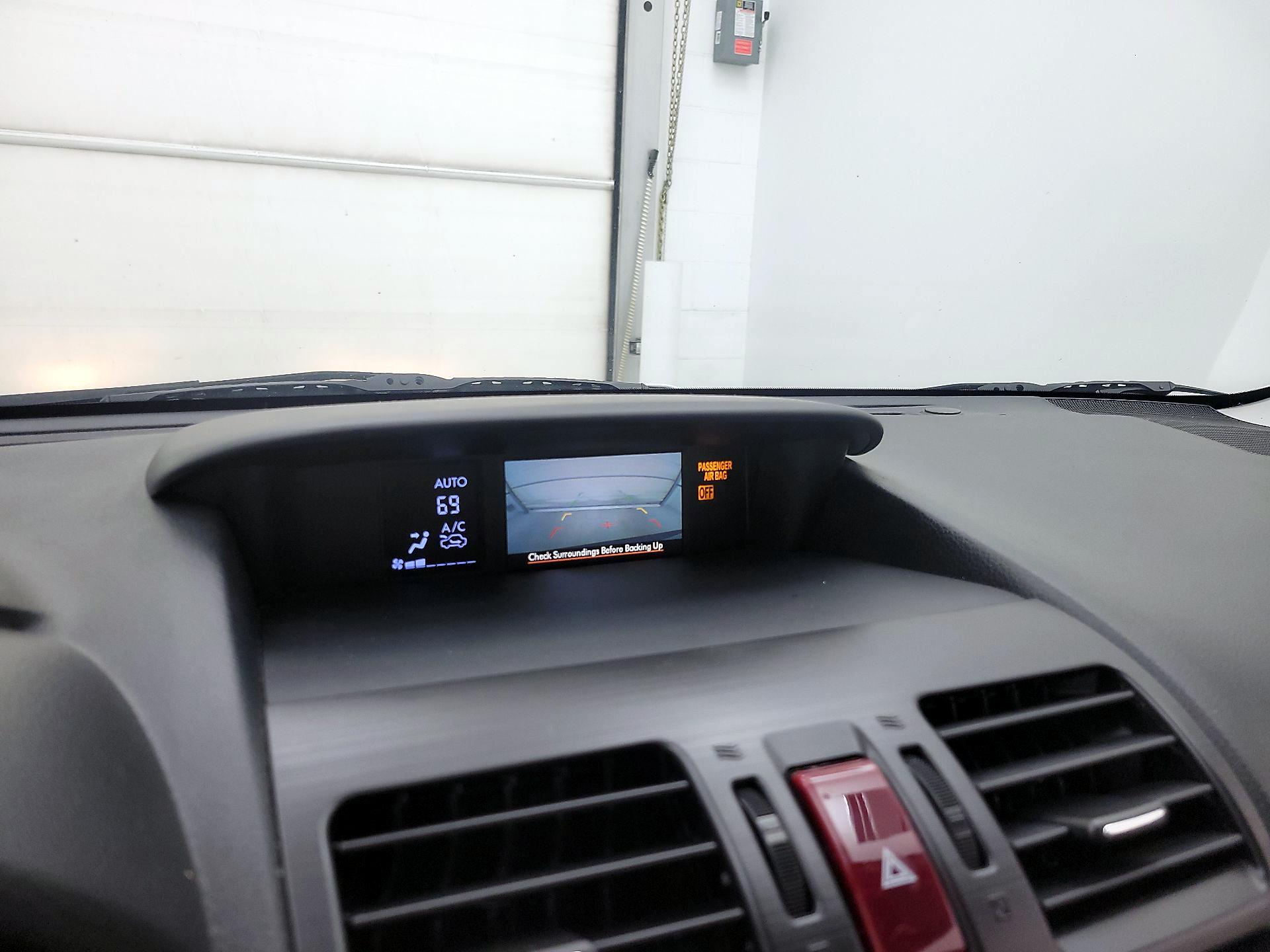 Thumbnail: 2015 Subaru Forester - 15