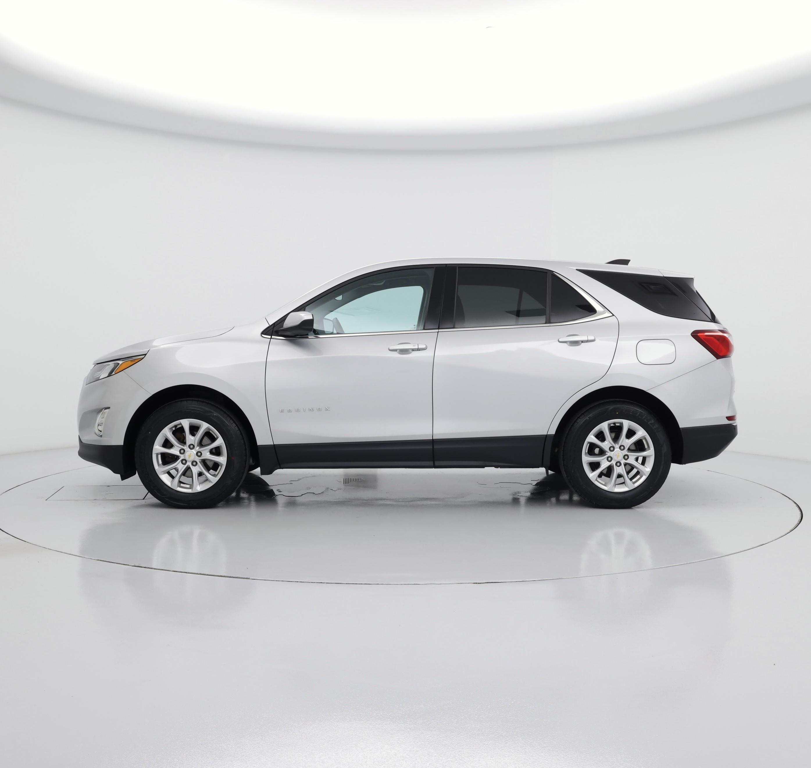 Thumbnail: 2020 Chevrolet Equinox - 3
