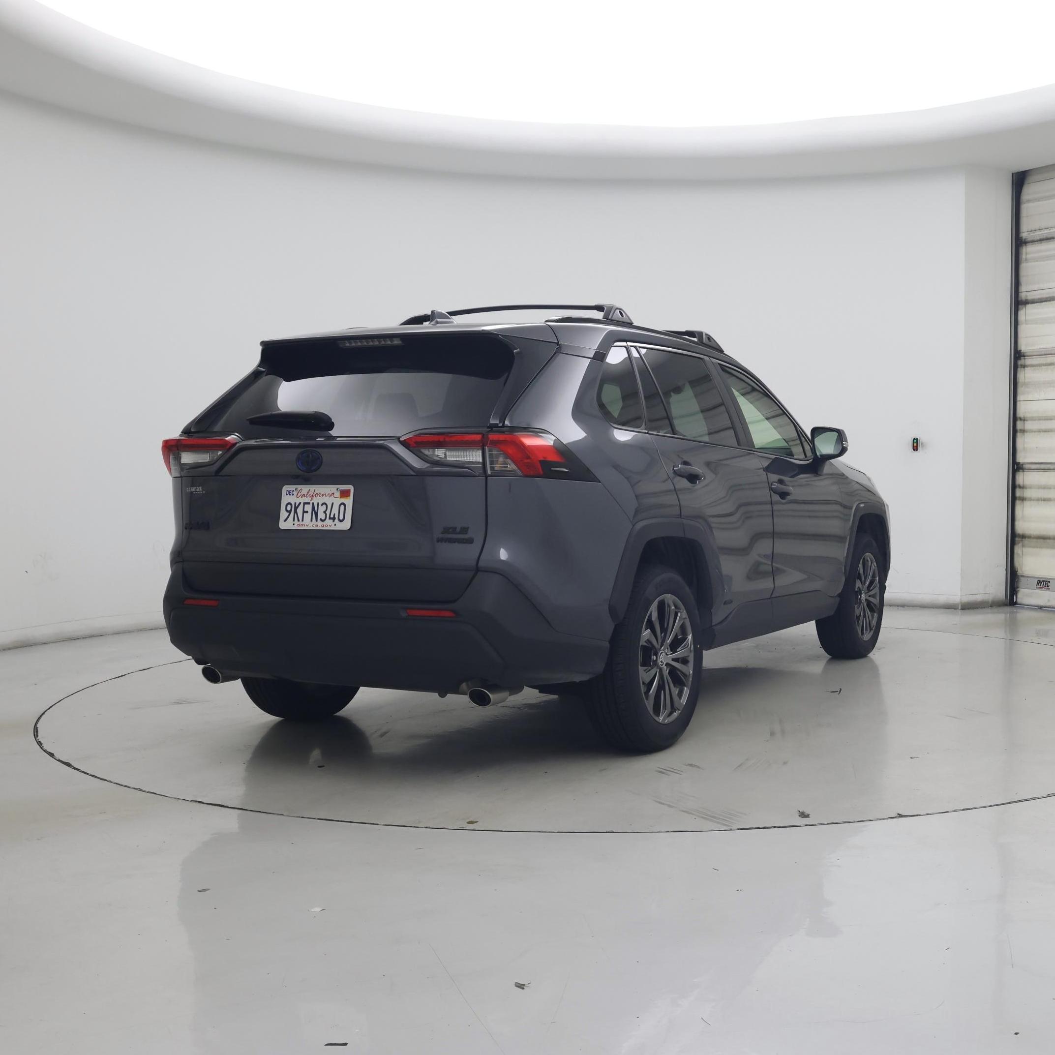 Thumbnail: 2024 Toyota RAV4 - 8