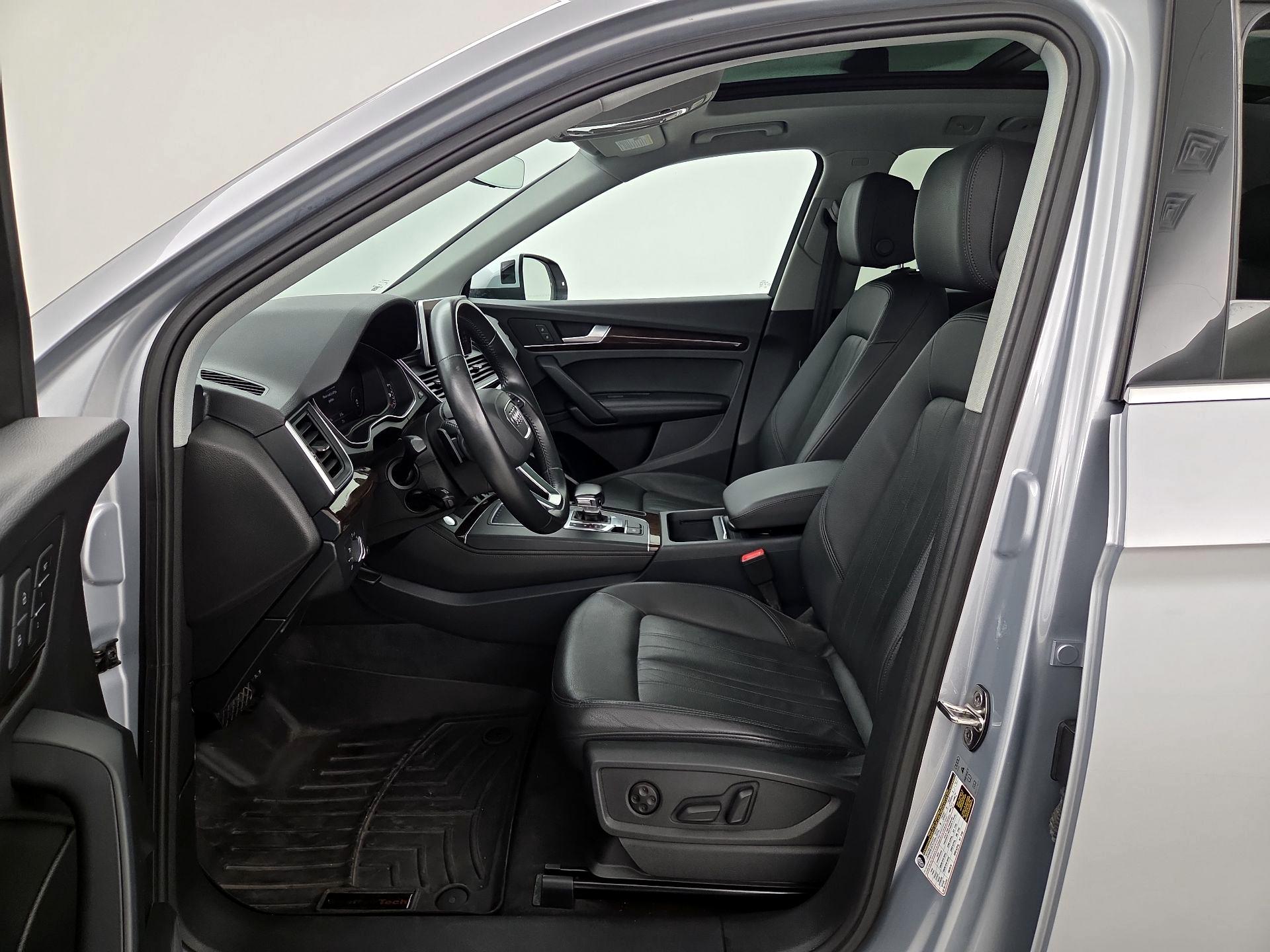 Thumbnail: 2019 Audi Q5 - 11