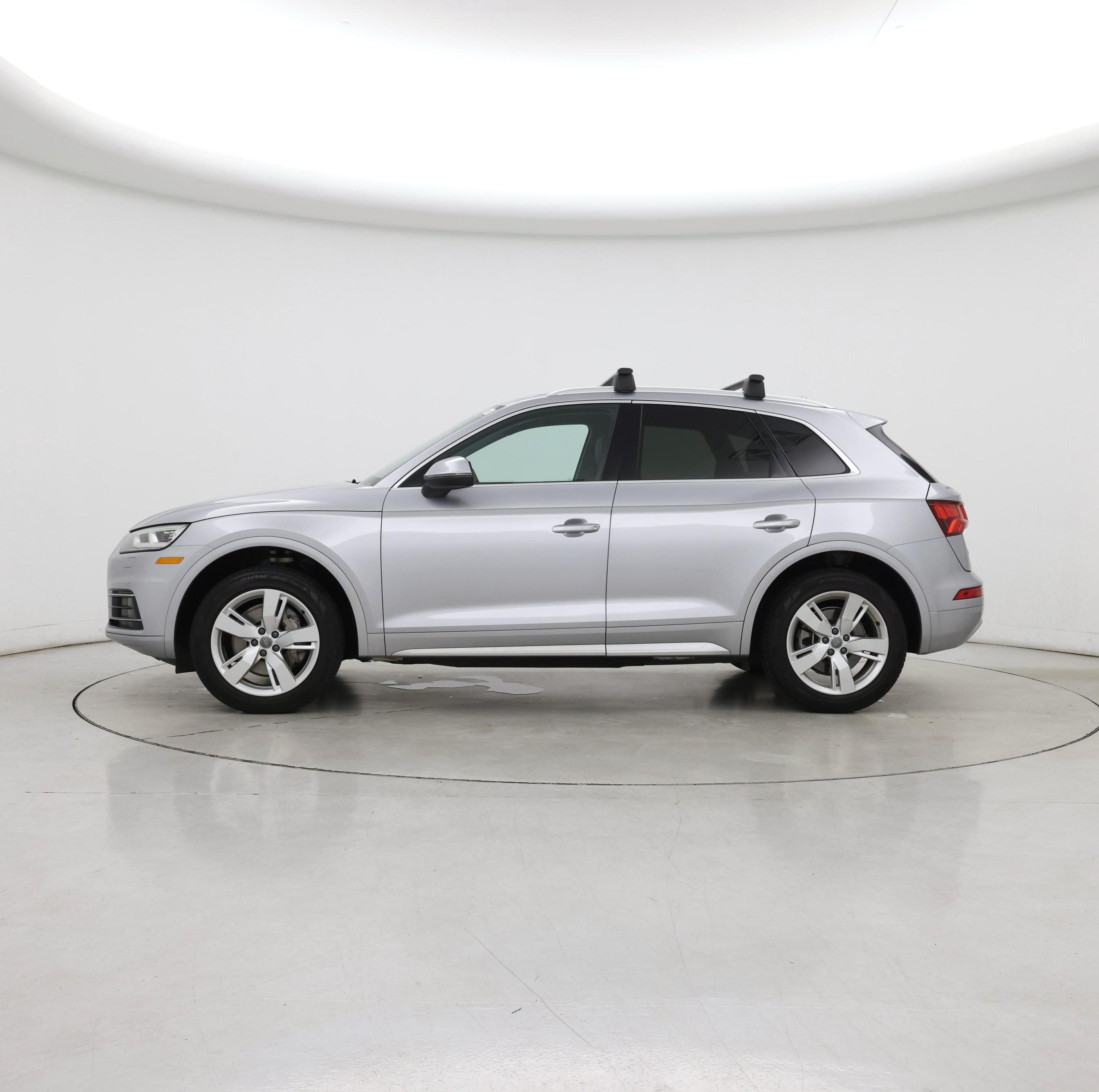 Thumbnail: 2019 Audi Q5 - 3