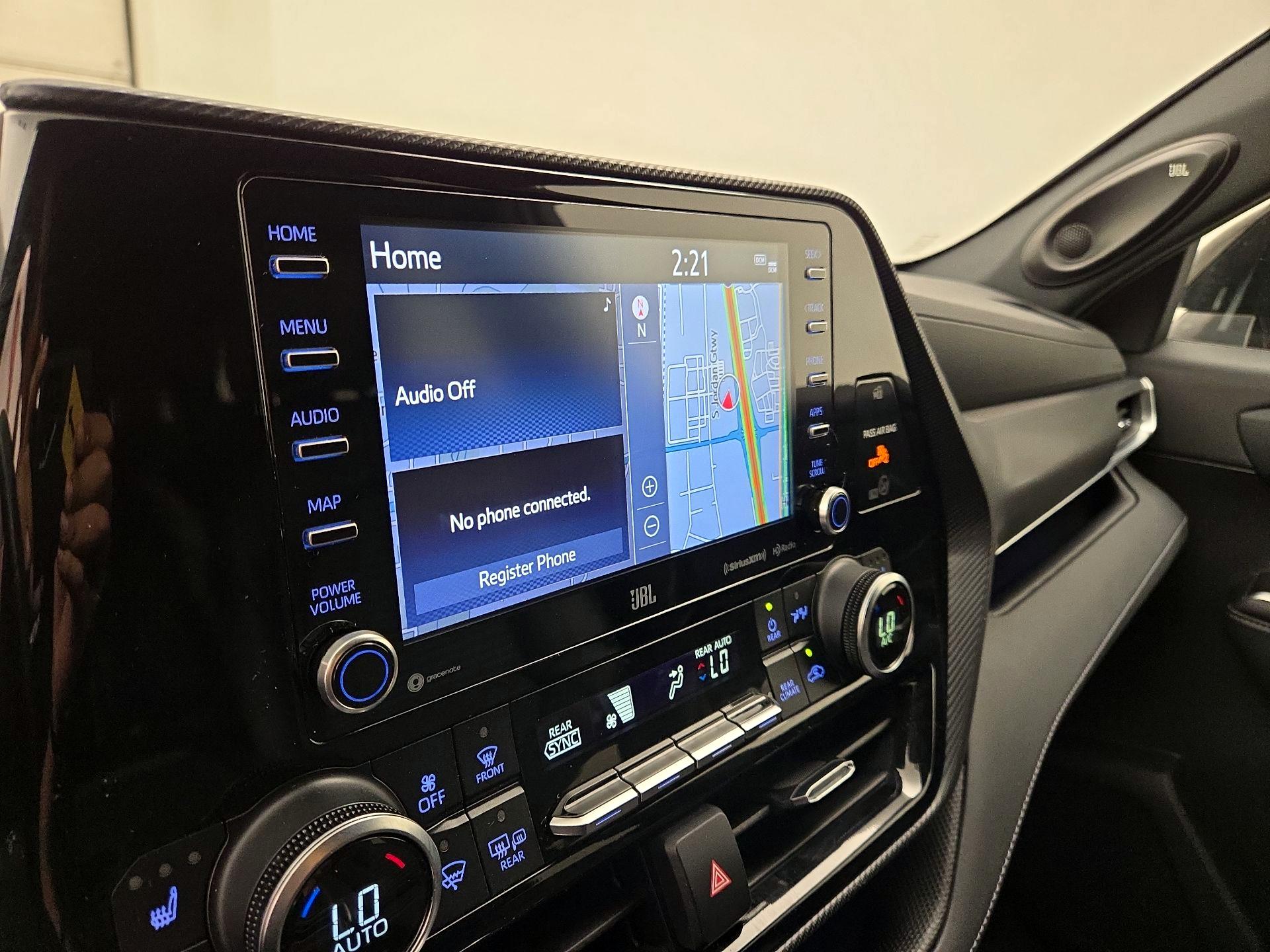 Thumbnail: 2021 Toyota Highlander - 16