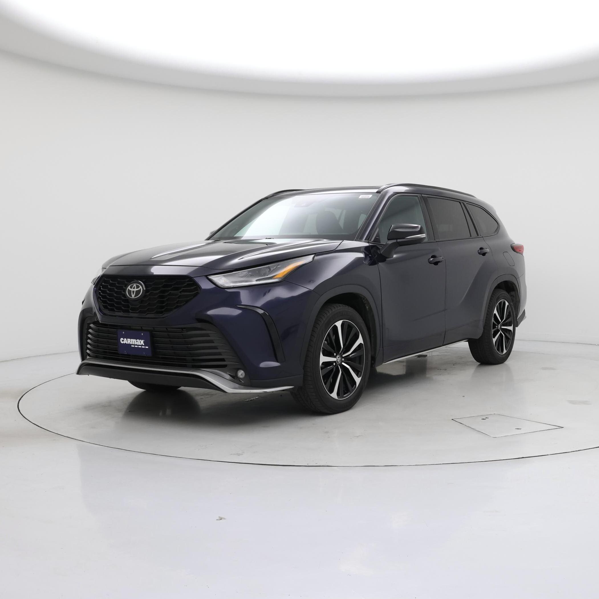 Thumbnail: 2021 Toyota Highlander - 4
