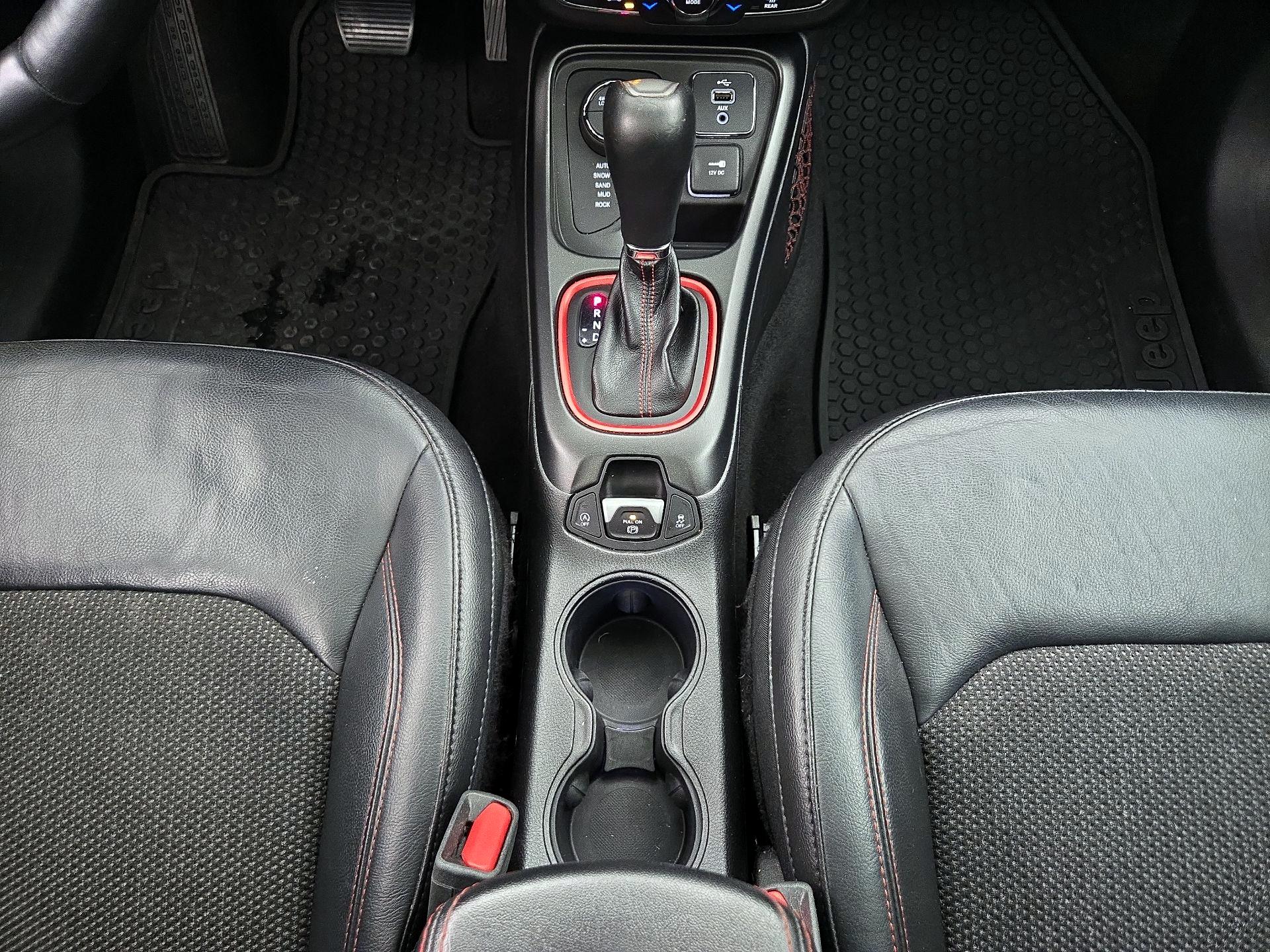 Thumbnail: 2018 Jeep Compass - 18