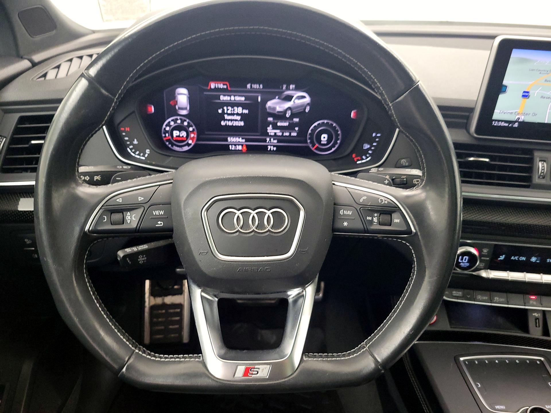 Thumbnail: 2018 Audi SQ5 - 10