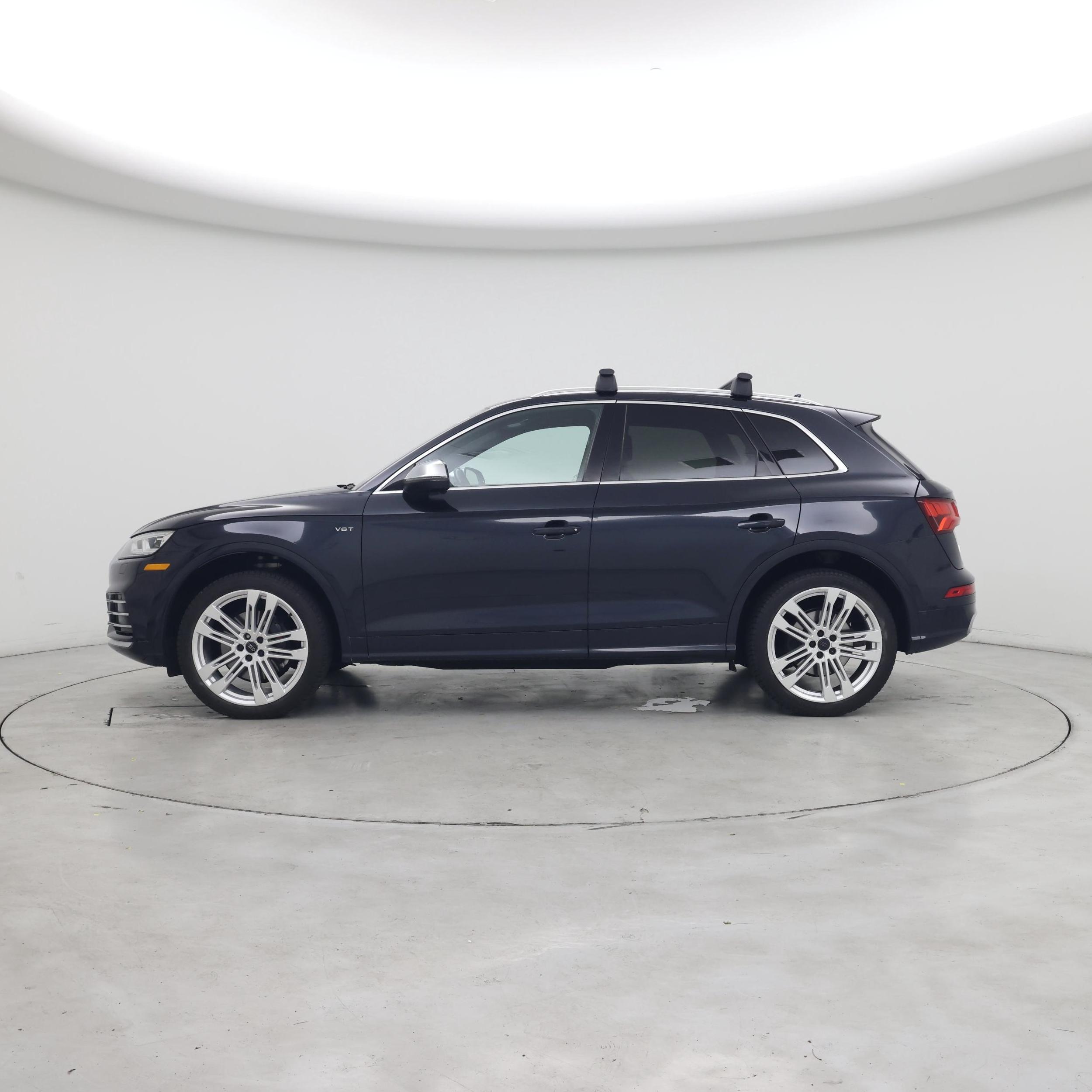 Thumbnail: 2018 Audi SQ5 - 3