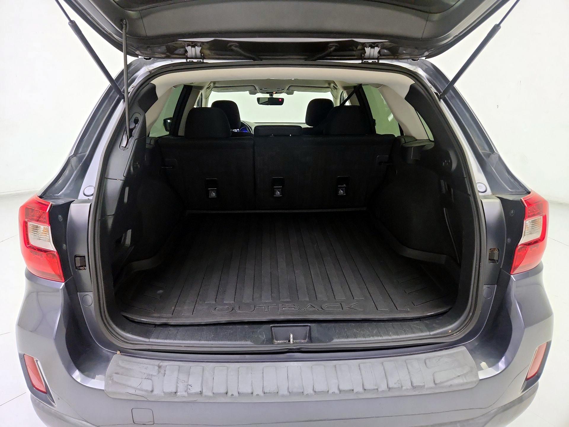 Thumbnail: 2017 Subaru Outback - 20