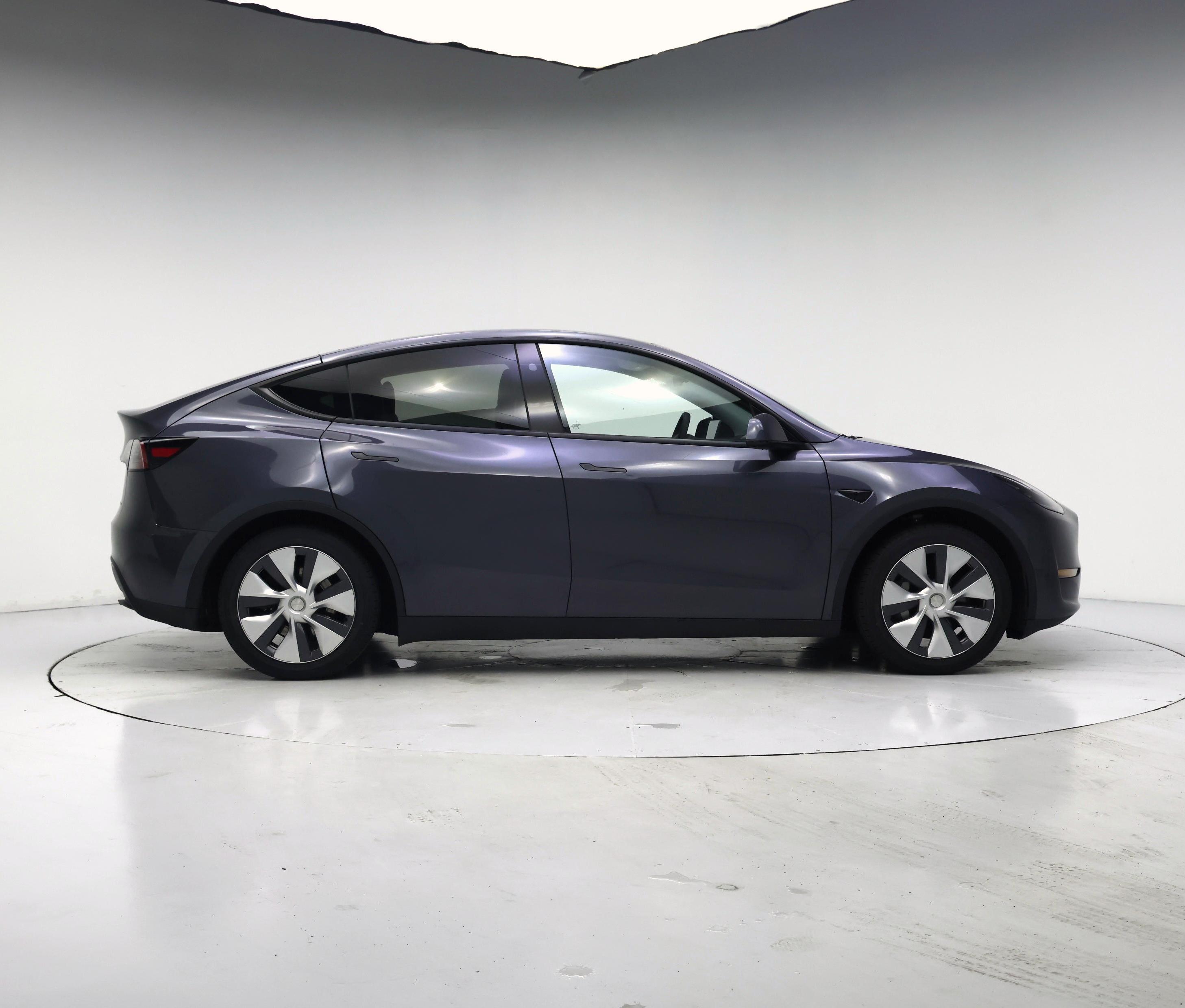 Thumbnail: 2023 Tesla Model Y - 7