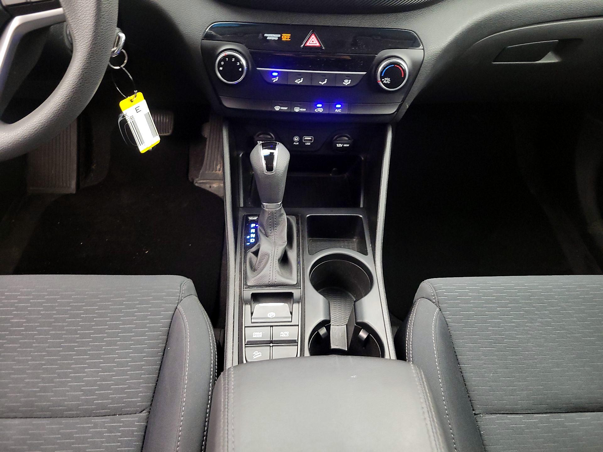 Thumbnail: 2019 Hyundai Tucson - 17