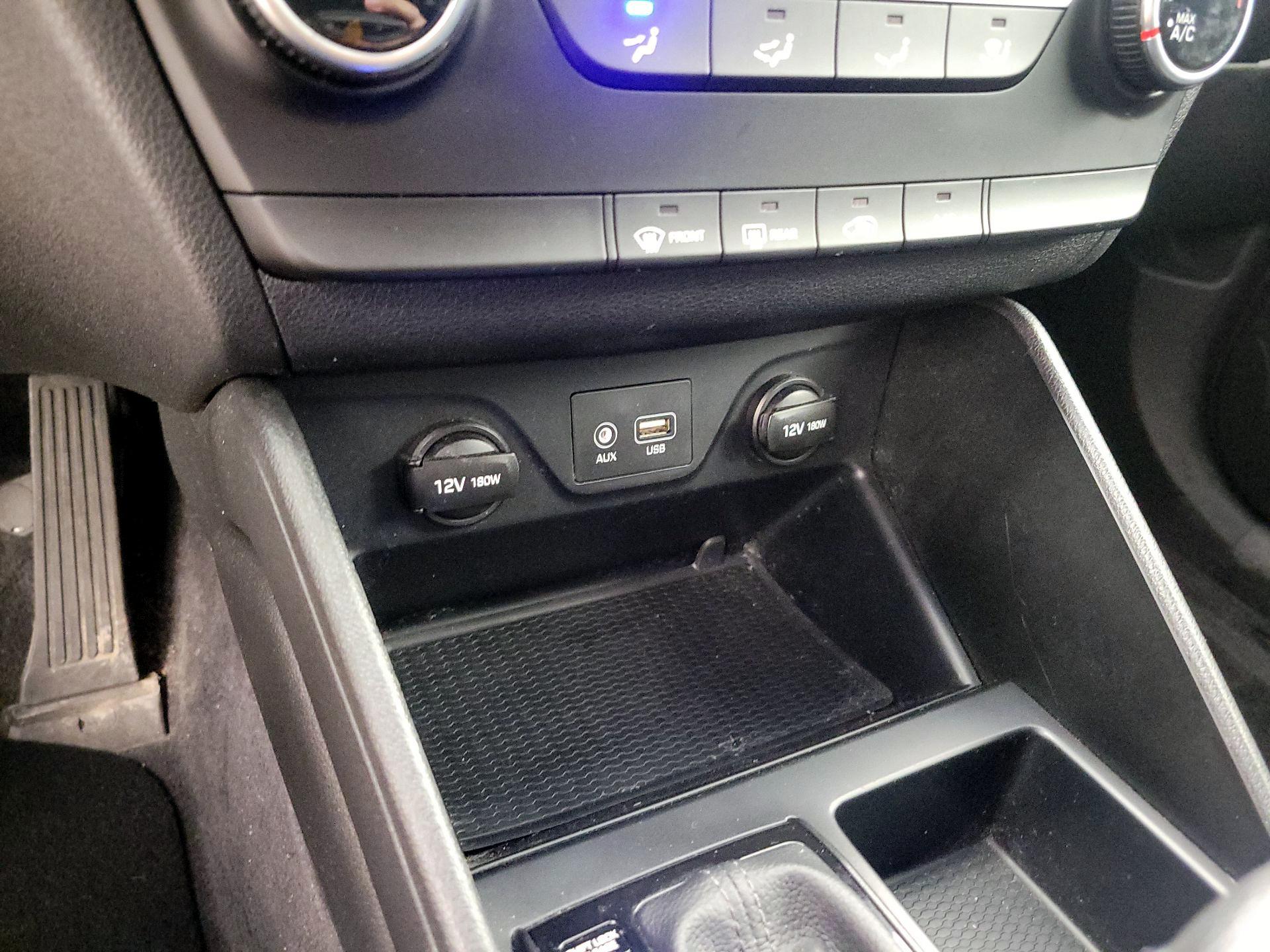 Thumbnail: 2019 Hyundai Tucson - 18