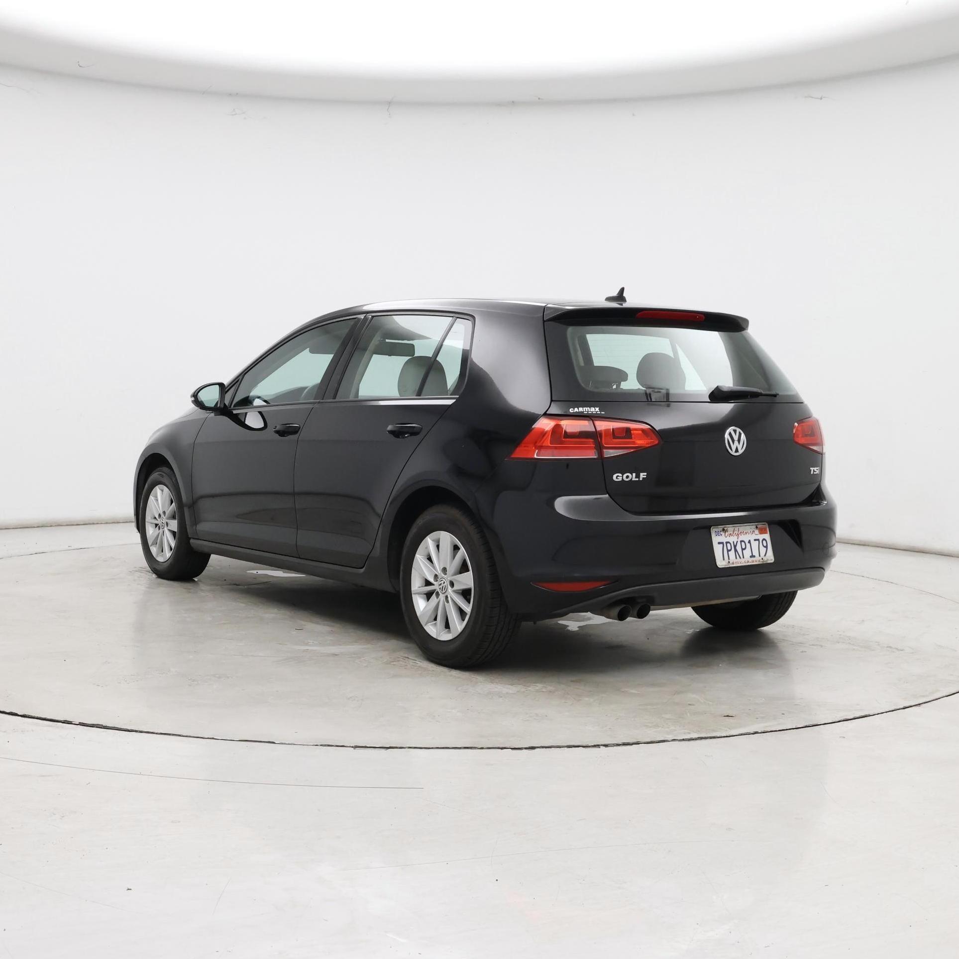 Thumbnail: 2016 Volkswagen Golf - 2