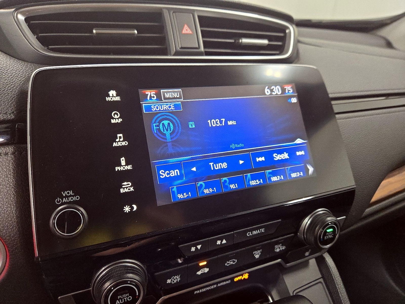 2019 Honda CR-V Touring - Photo 17