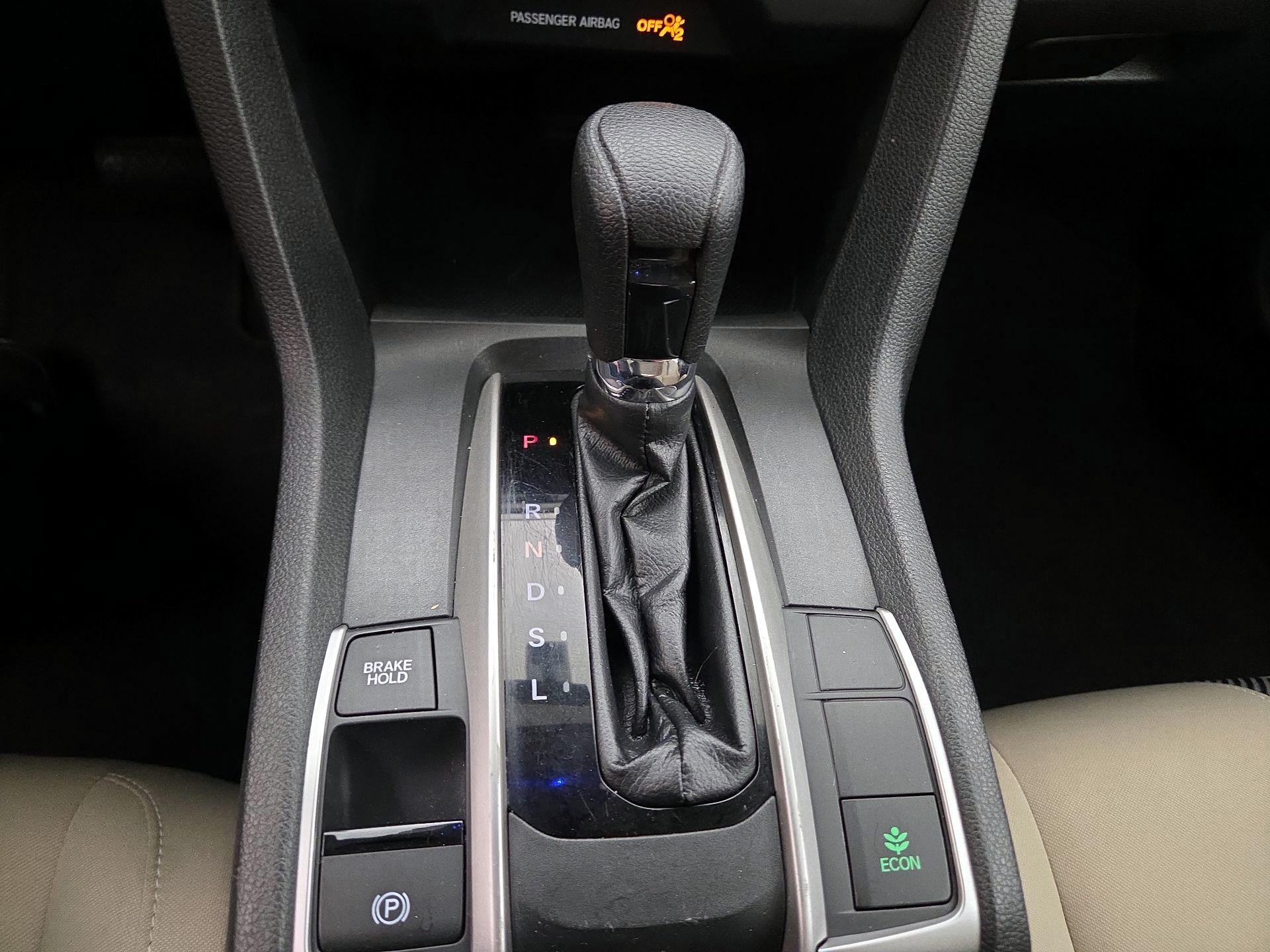 Thumbnail: 2017 Honda Civic - 15