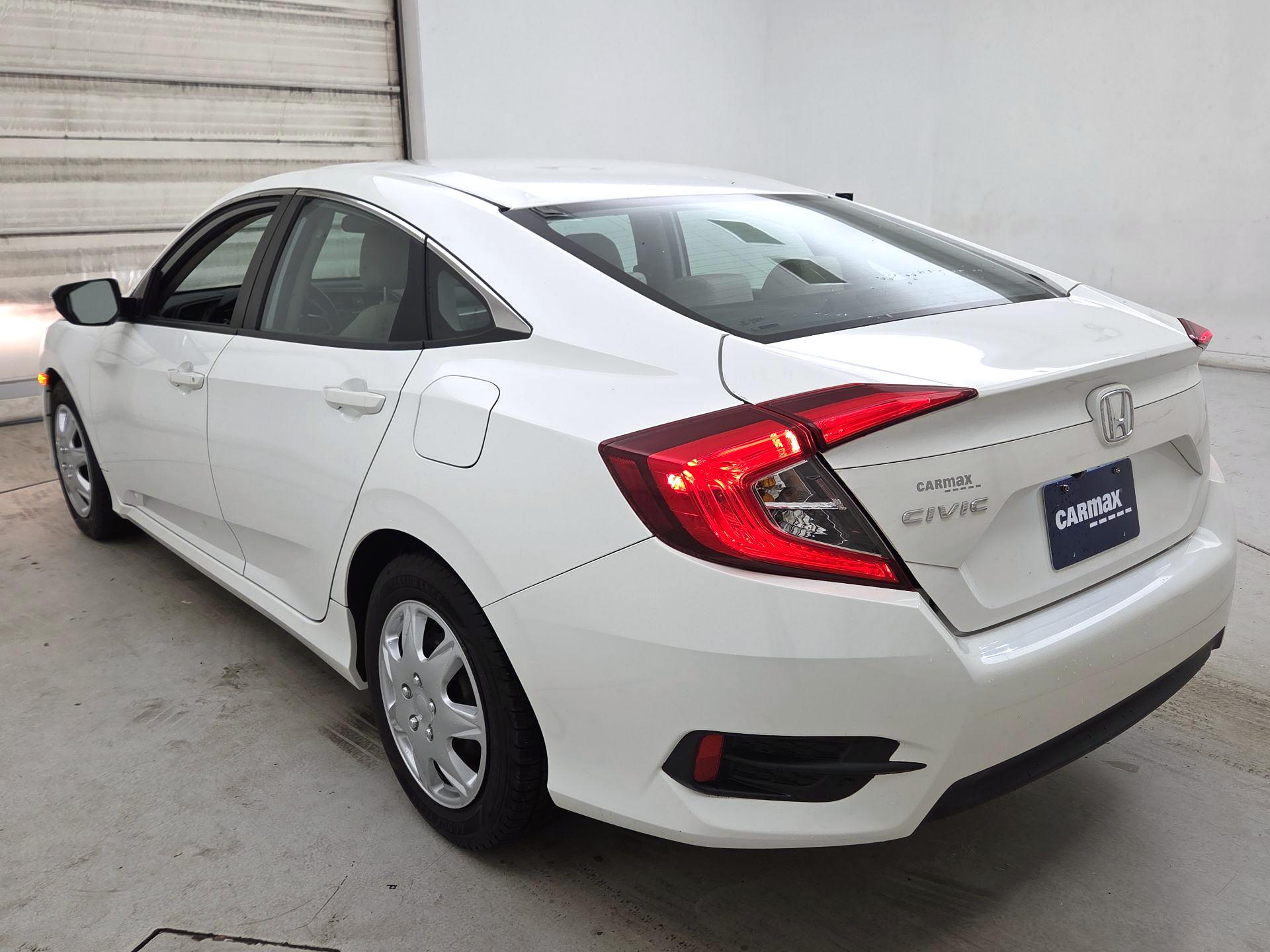 Thumbnail: 2017 Honda Civic - 7