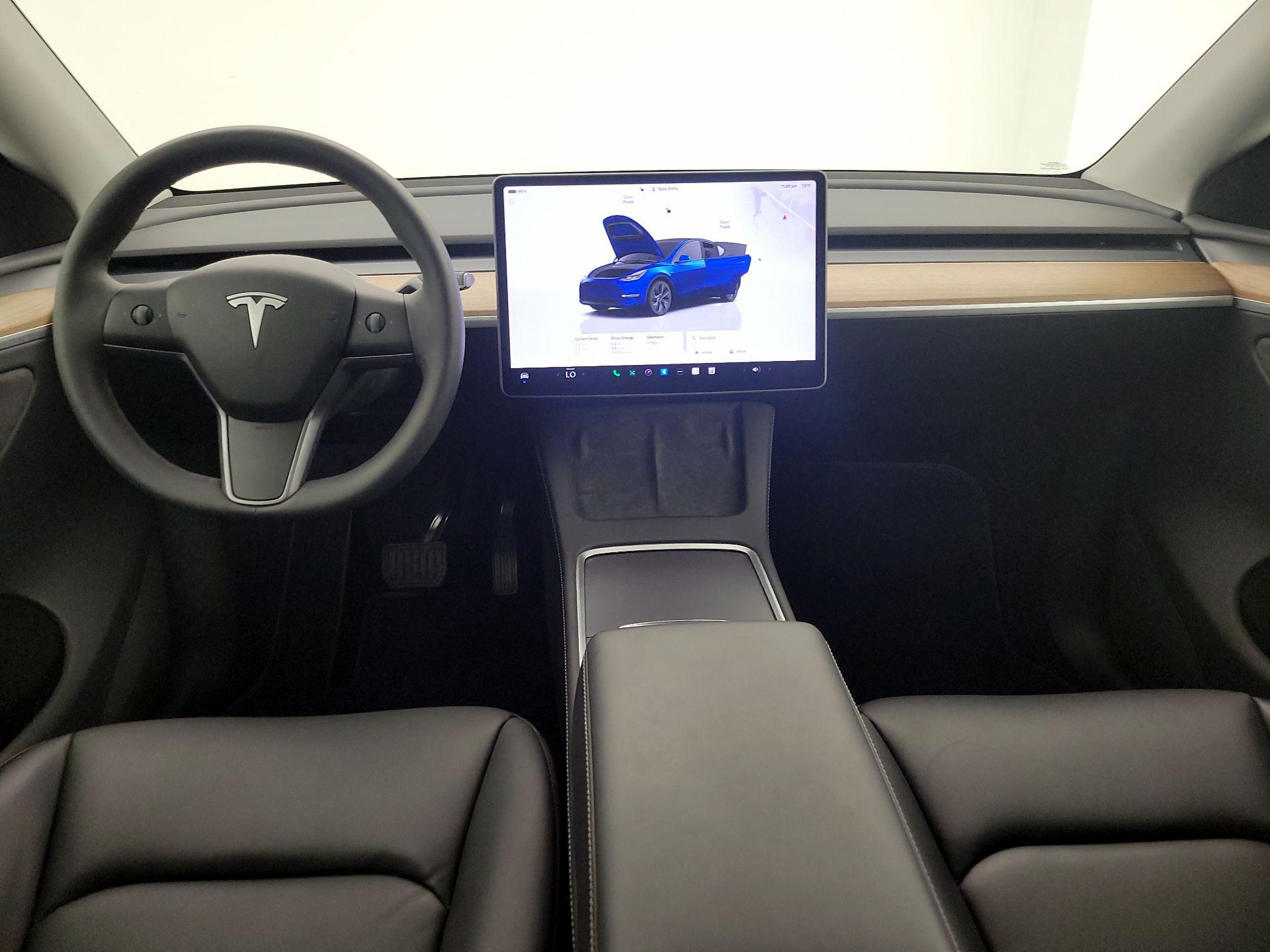 Thumbnail: 2024 Tesla Model Y - 9