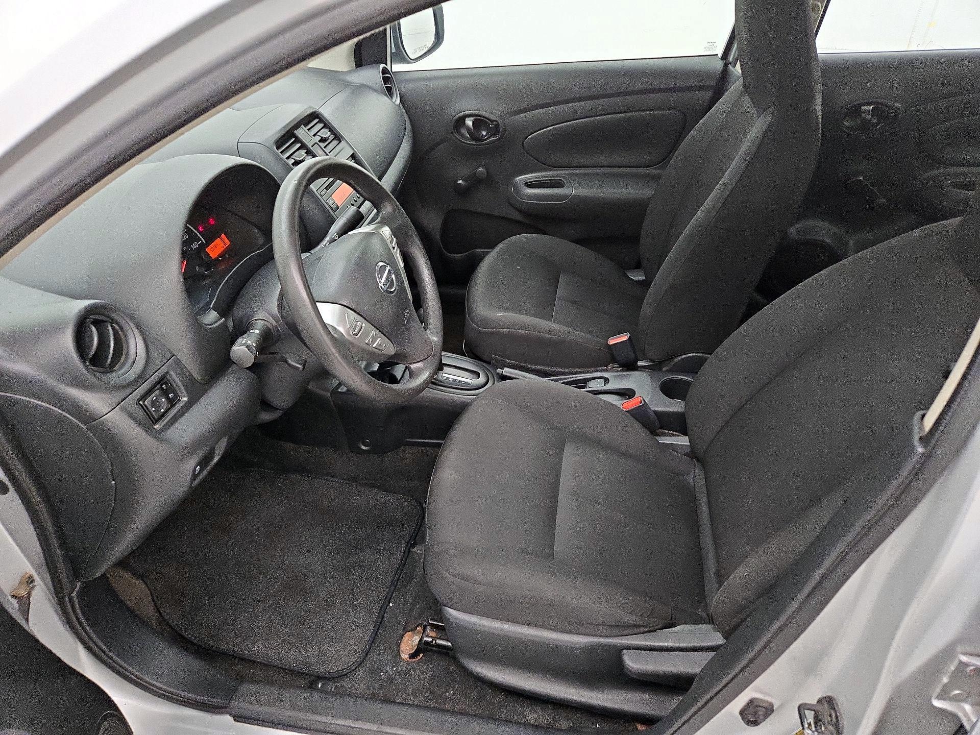 Thumbnail: 2016 Nissan Versa - 11