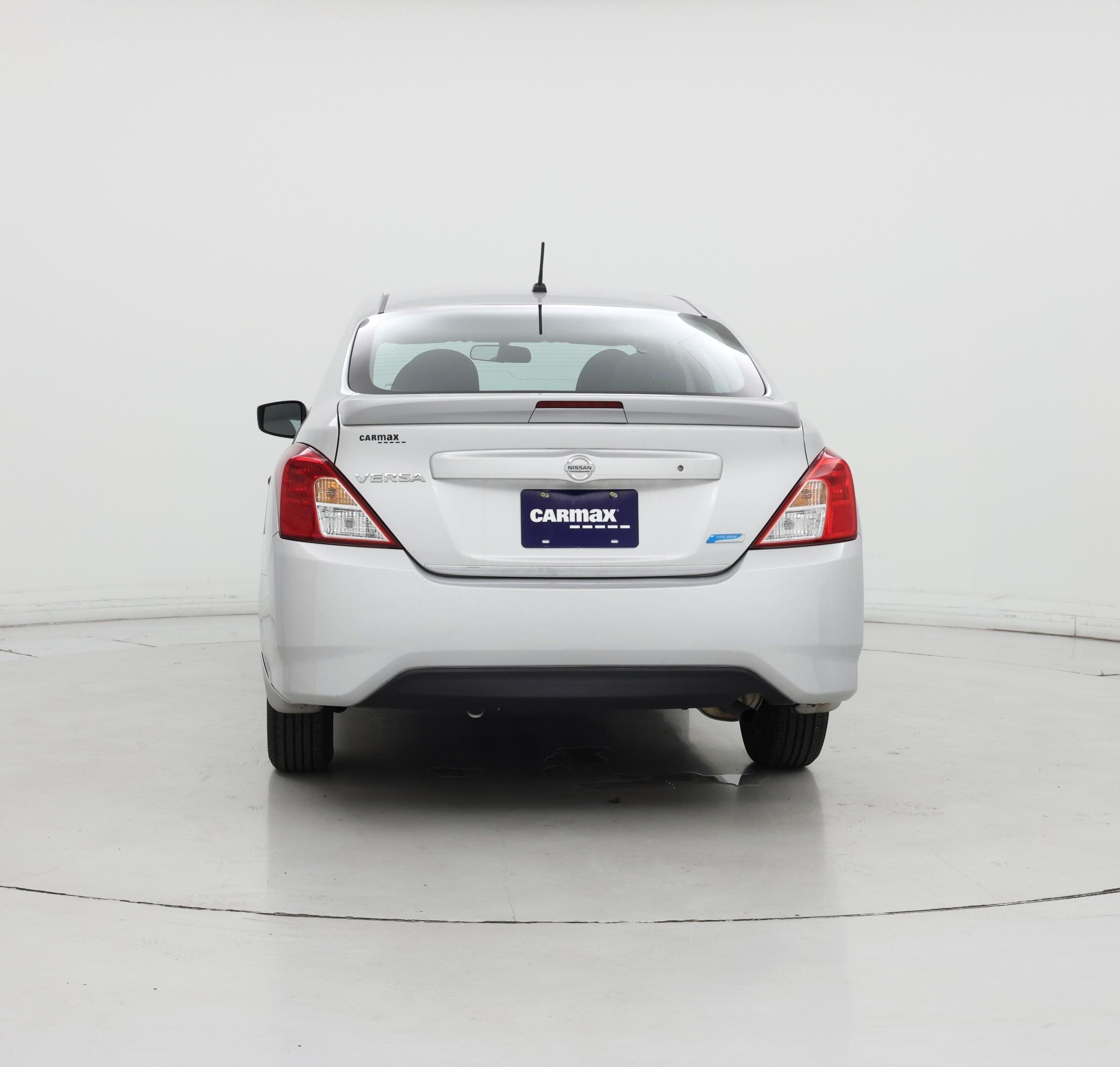 Thumbnail: 2016 Nissan Versa - 6