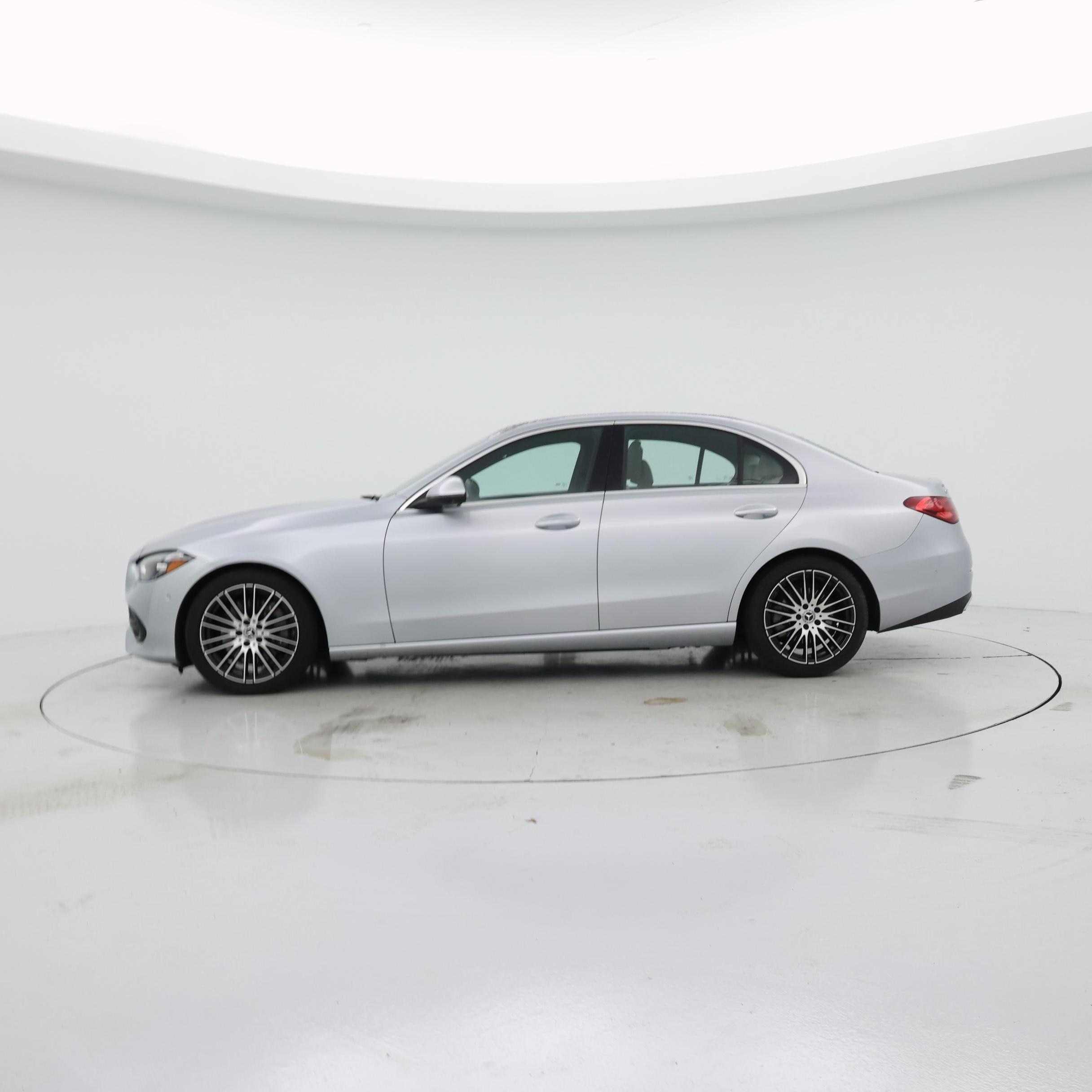 Thumbnail: 2023 Mercedes-Benz C-Class - 3