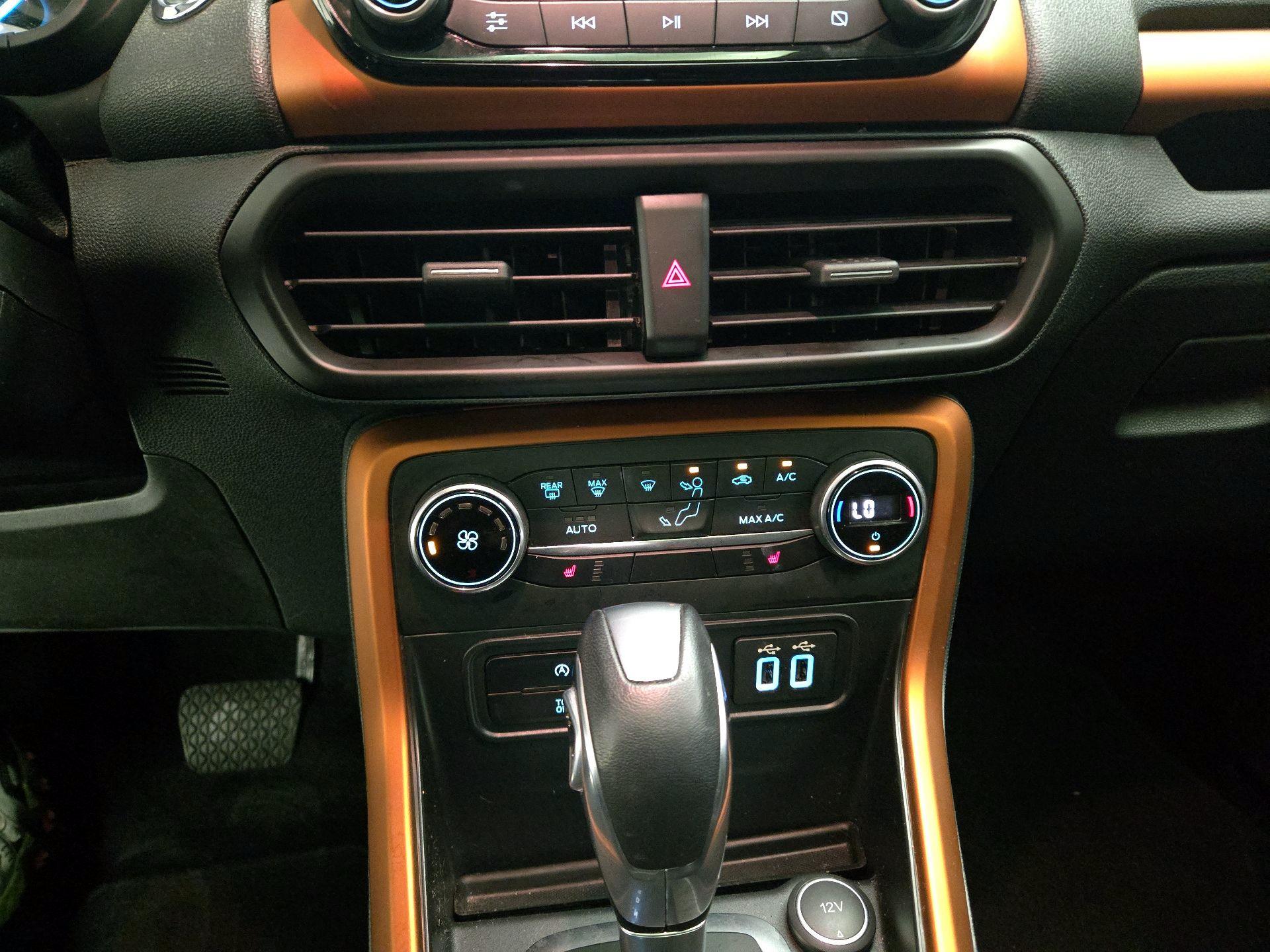 Thumbnail: 2021 Ford EcoSport - 17