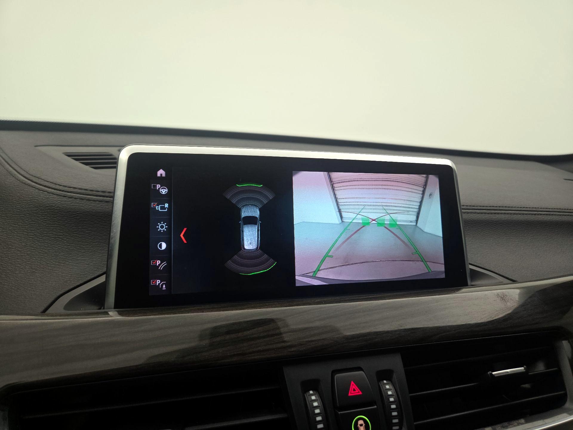 Thumbnail: 2021 BMW X1 - 15