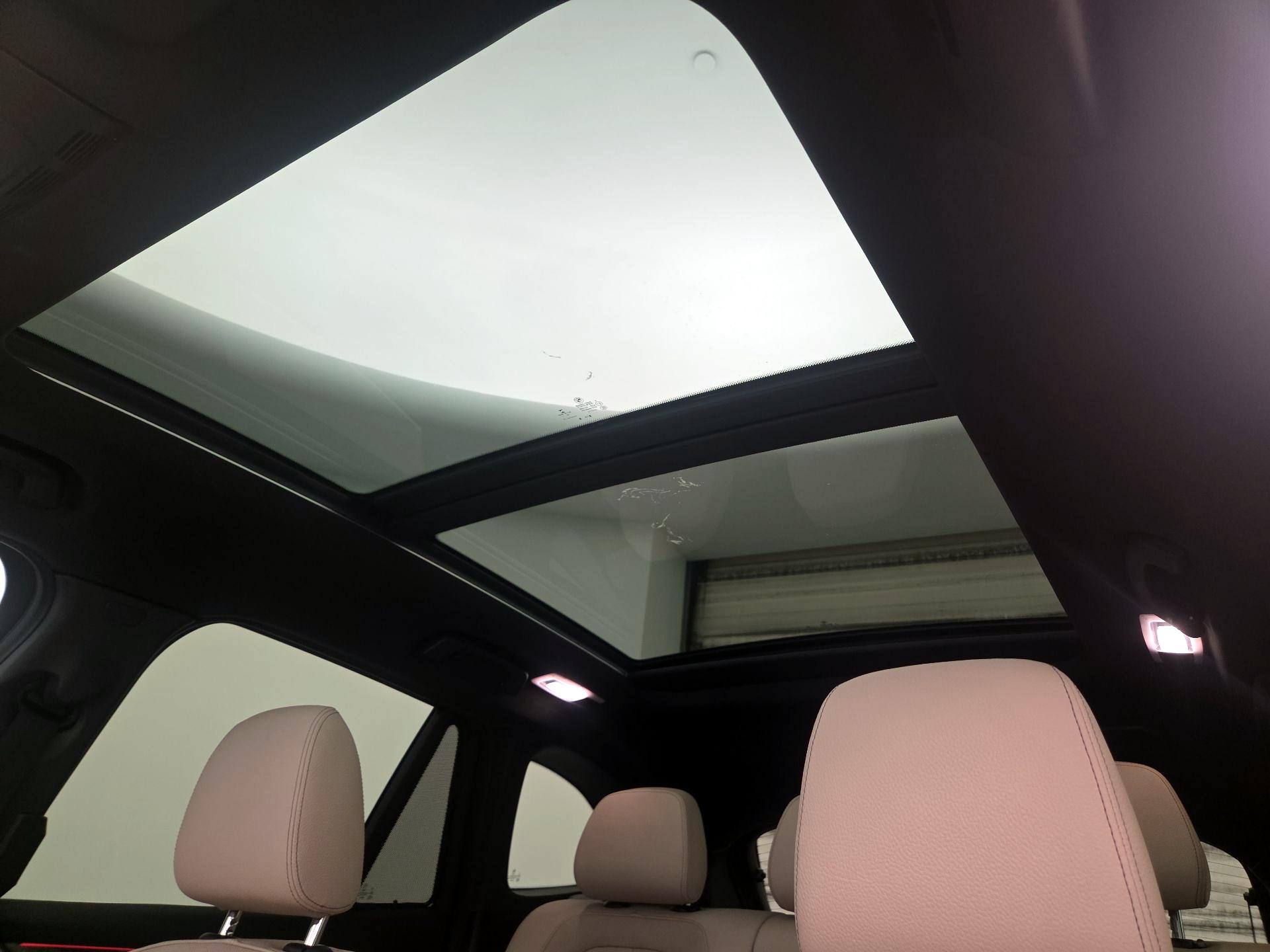 Thumbnail: 2021 BMW X1 - 20